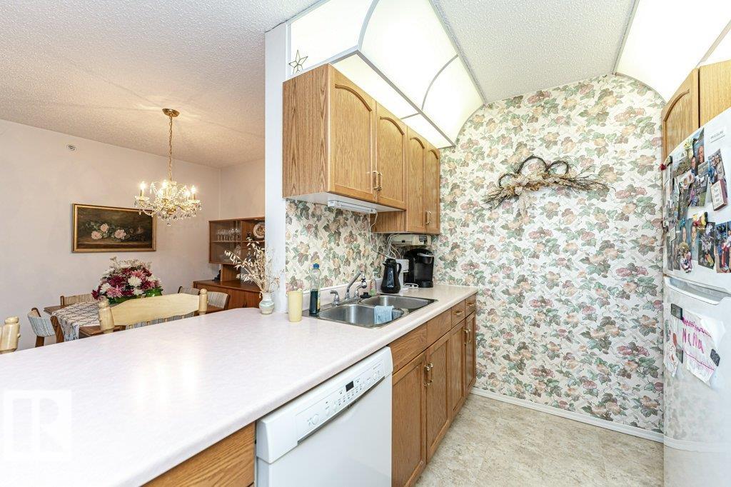 Photo 25 at 301 - 911 Rabbit Hill Road NW, Falconer Heights, Edmonton