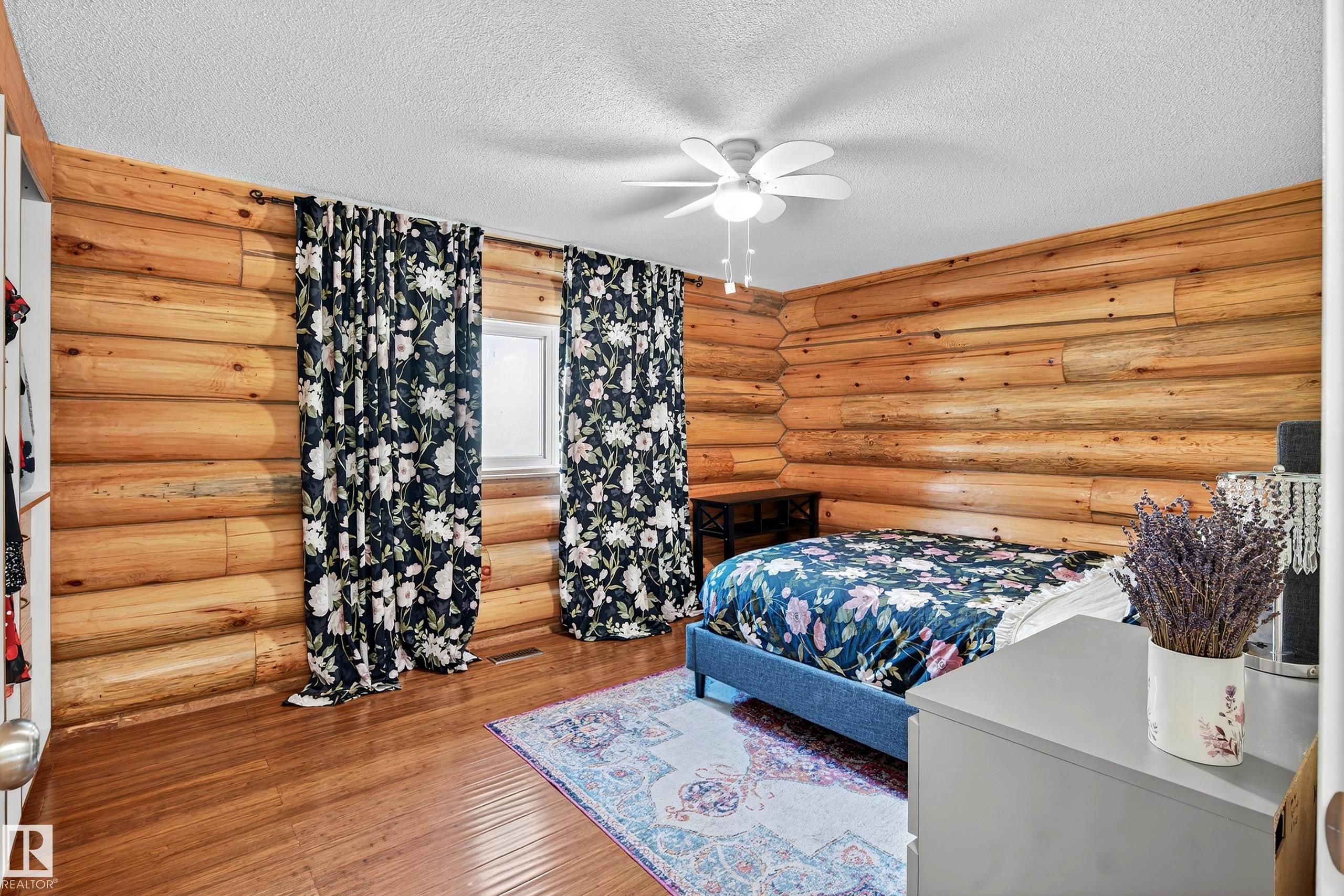 Photo 32 at 4 - 51317 Hghway 60, Spanish Oaks, Rural Parkland County
