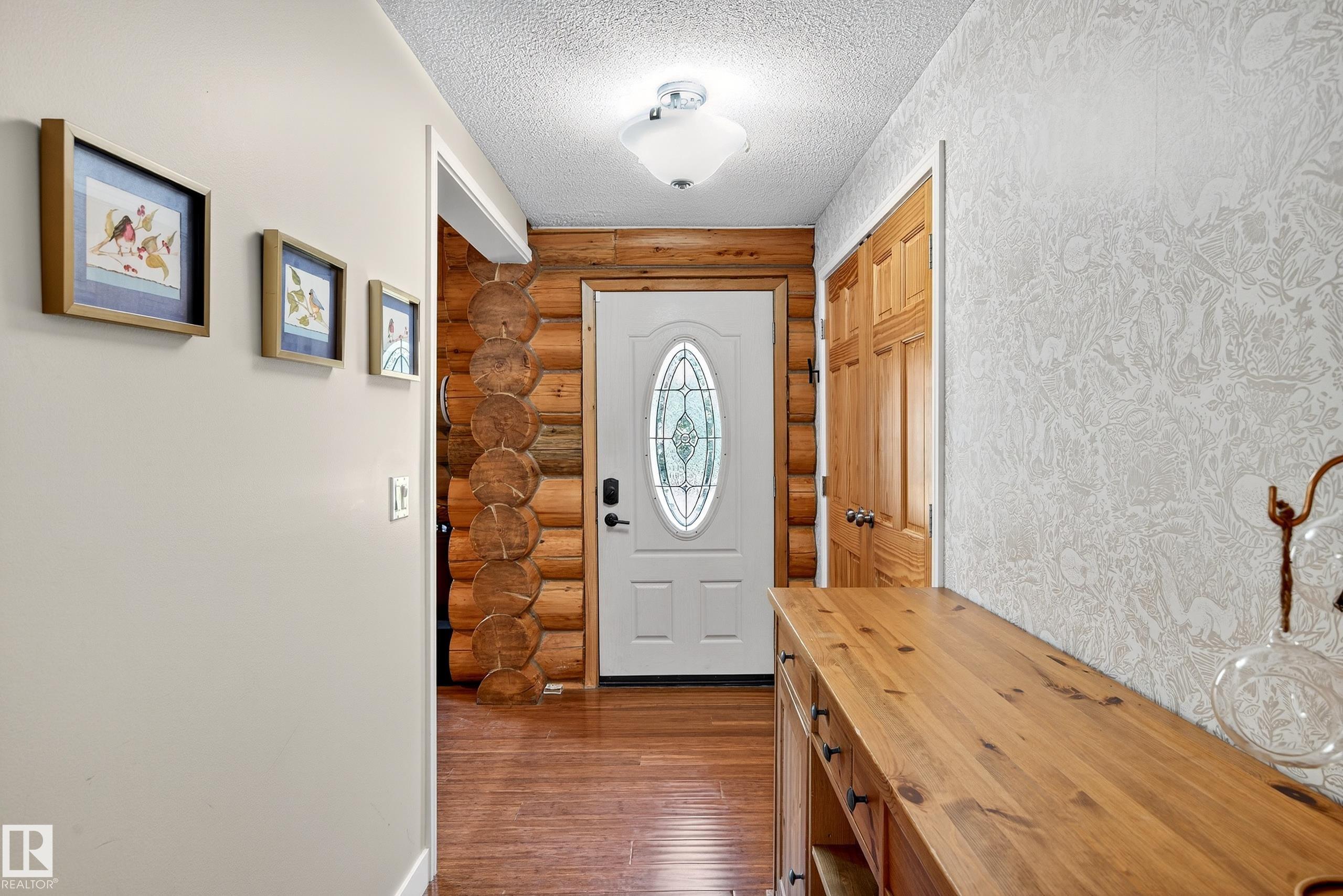 Photo 7 at 4 - 51317 Hghway 60, Spanish Oaks, Rural Parkland County