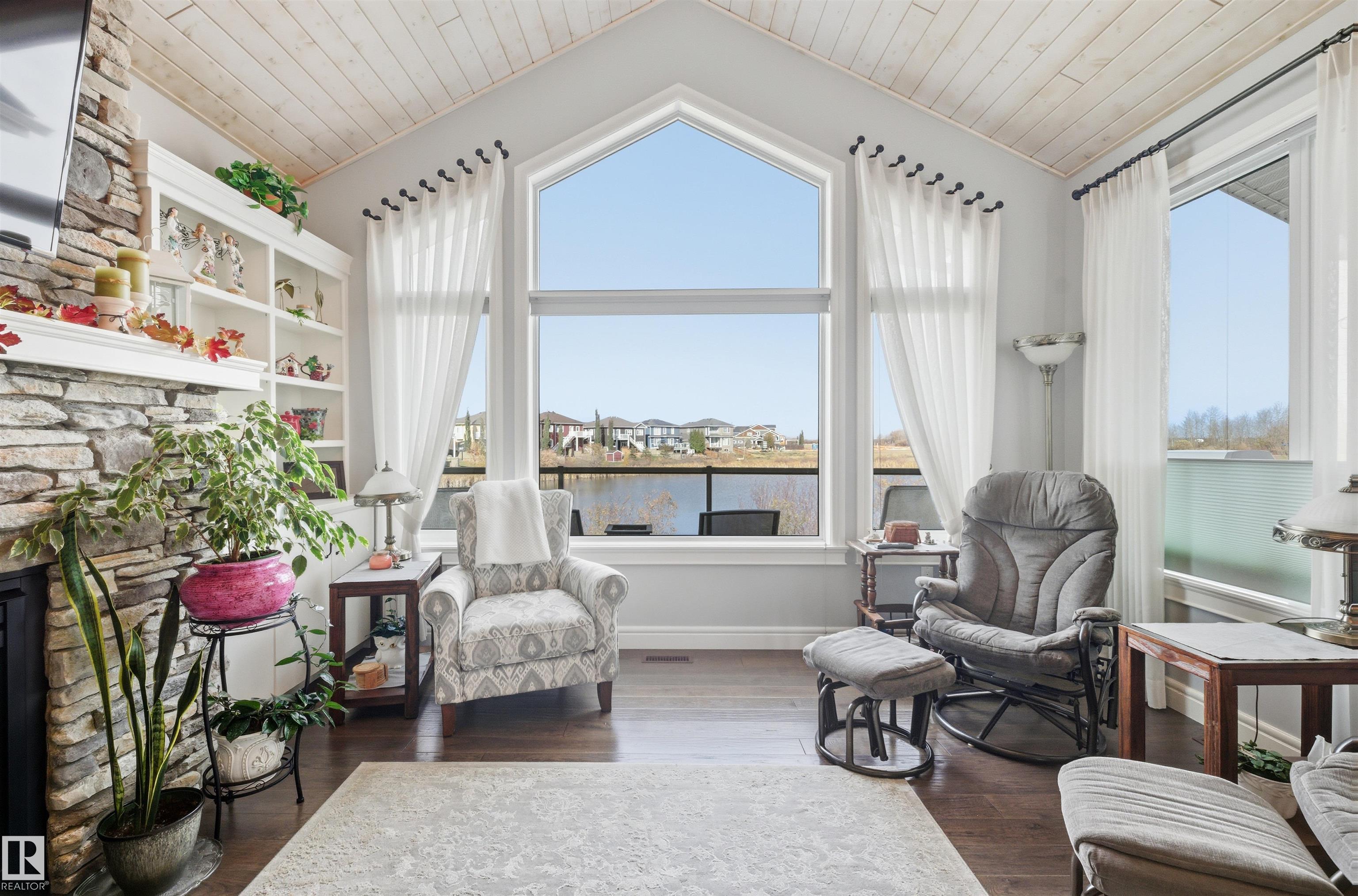 Photo 16 at 10504 103 Avenue, Morinville