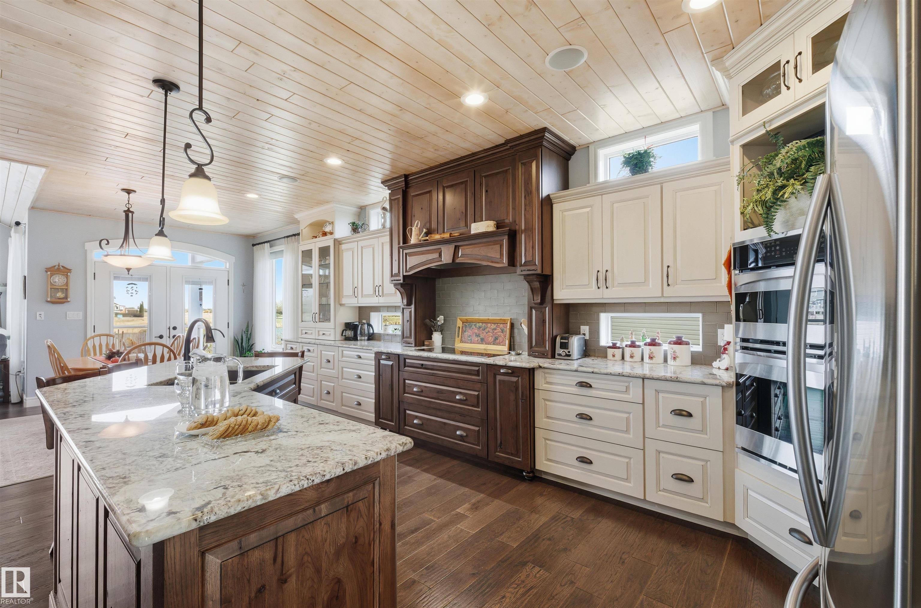 Photo 8 at 10504 103 Avenue, Morinville