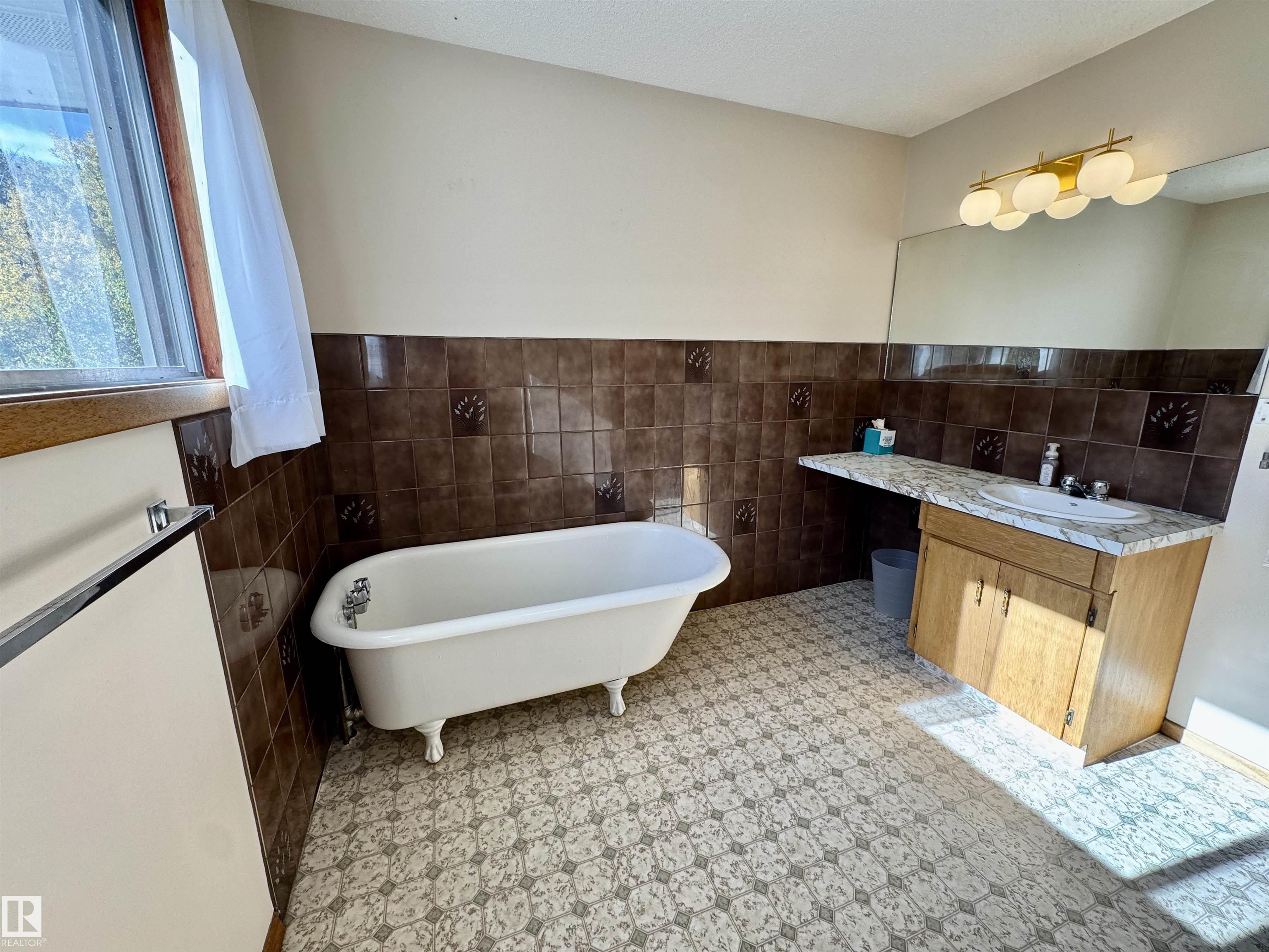 Photo 31 at 23205 Hwy 623, None, Rural Leduc County