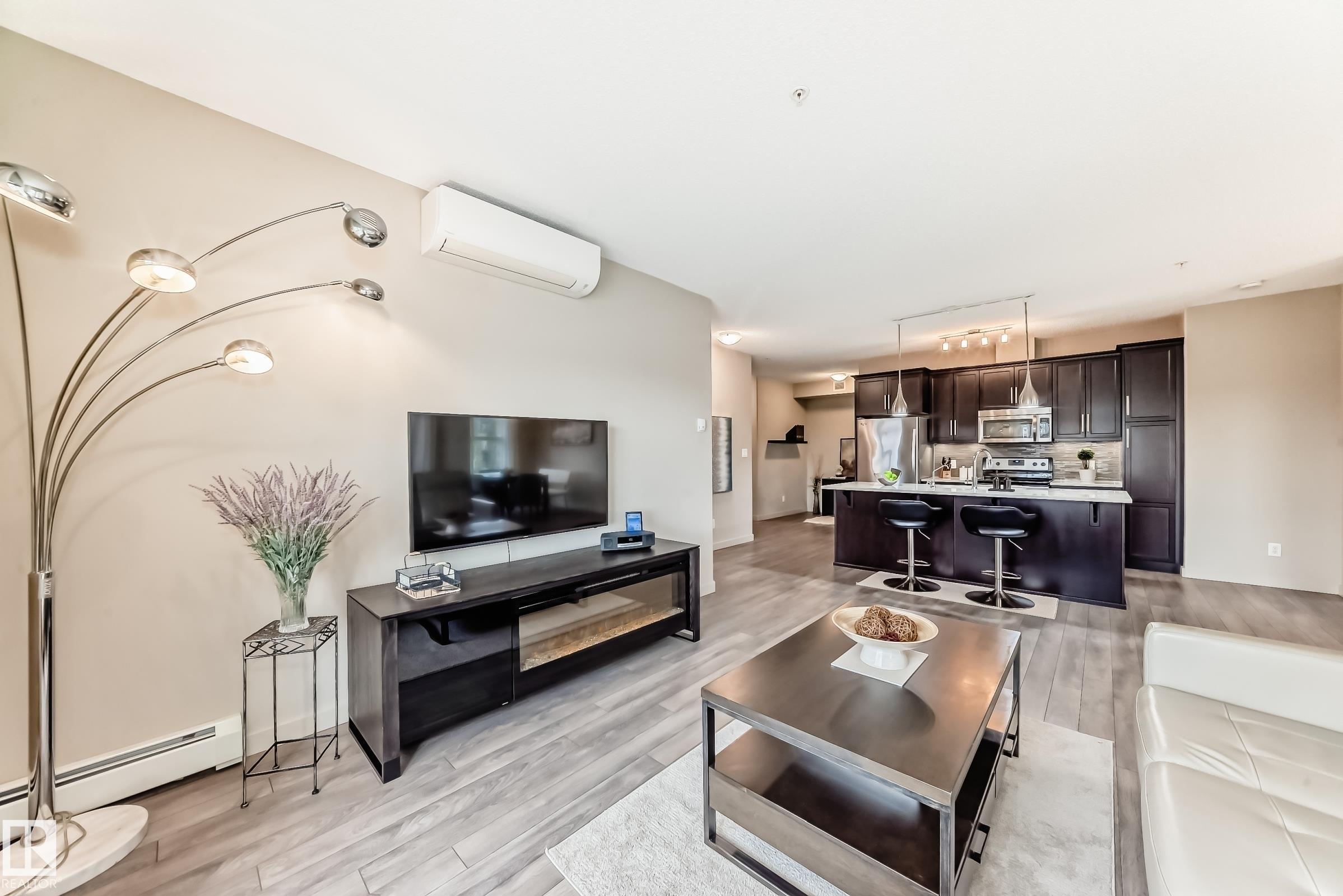Photo 10 at 301 - 504 Griesbach Parade NW, Griesbach, Edmonton