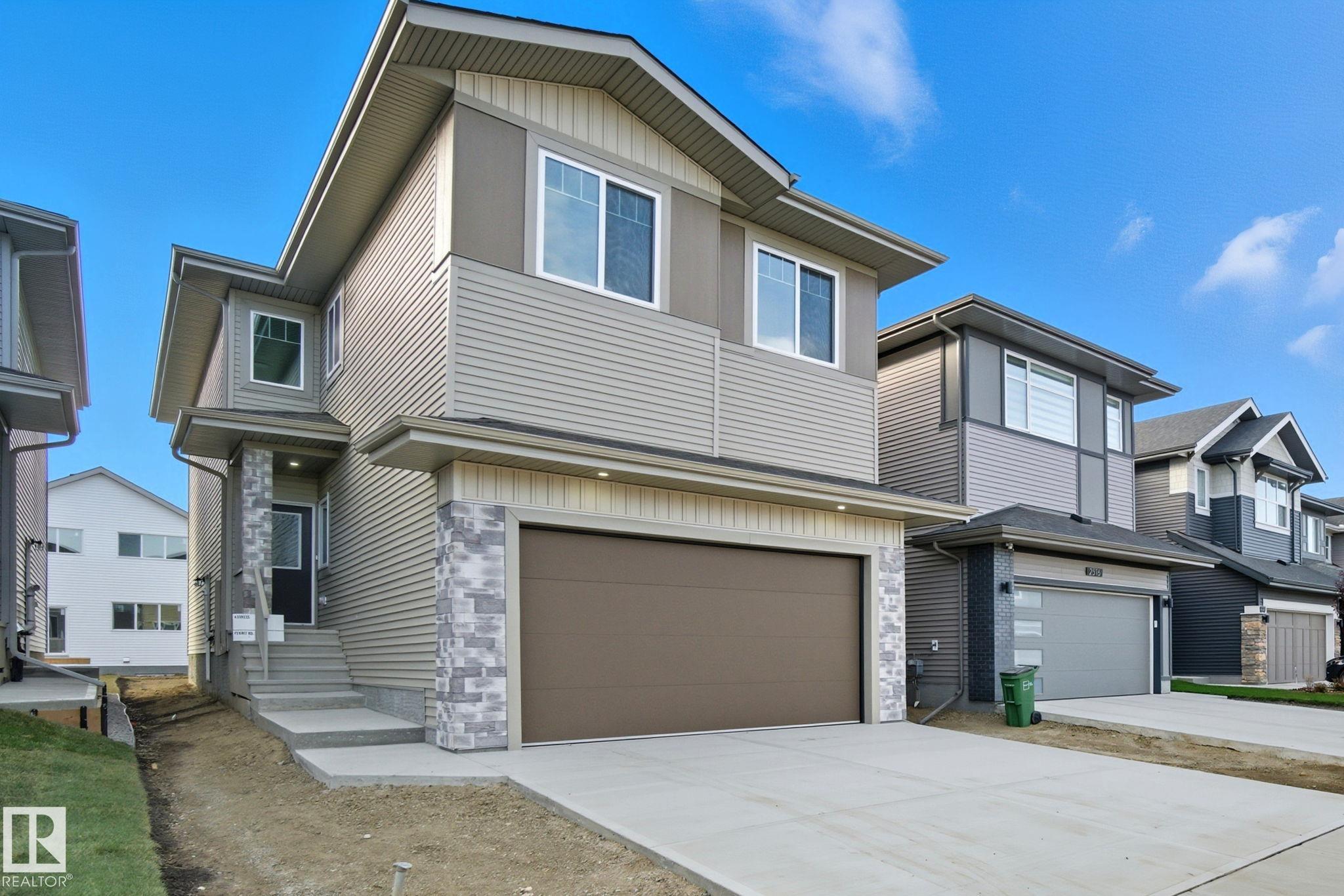 2512 210 Street NW, The Uplands, Edmonton 