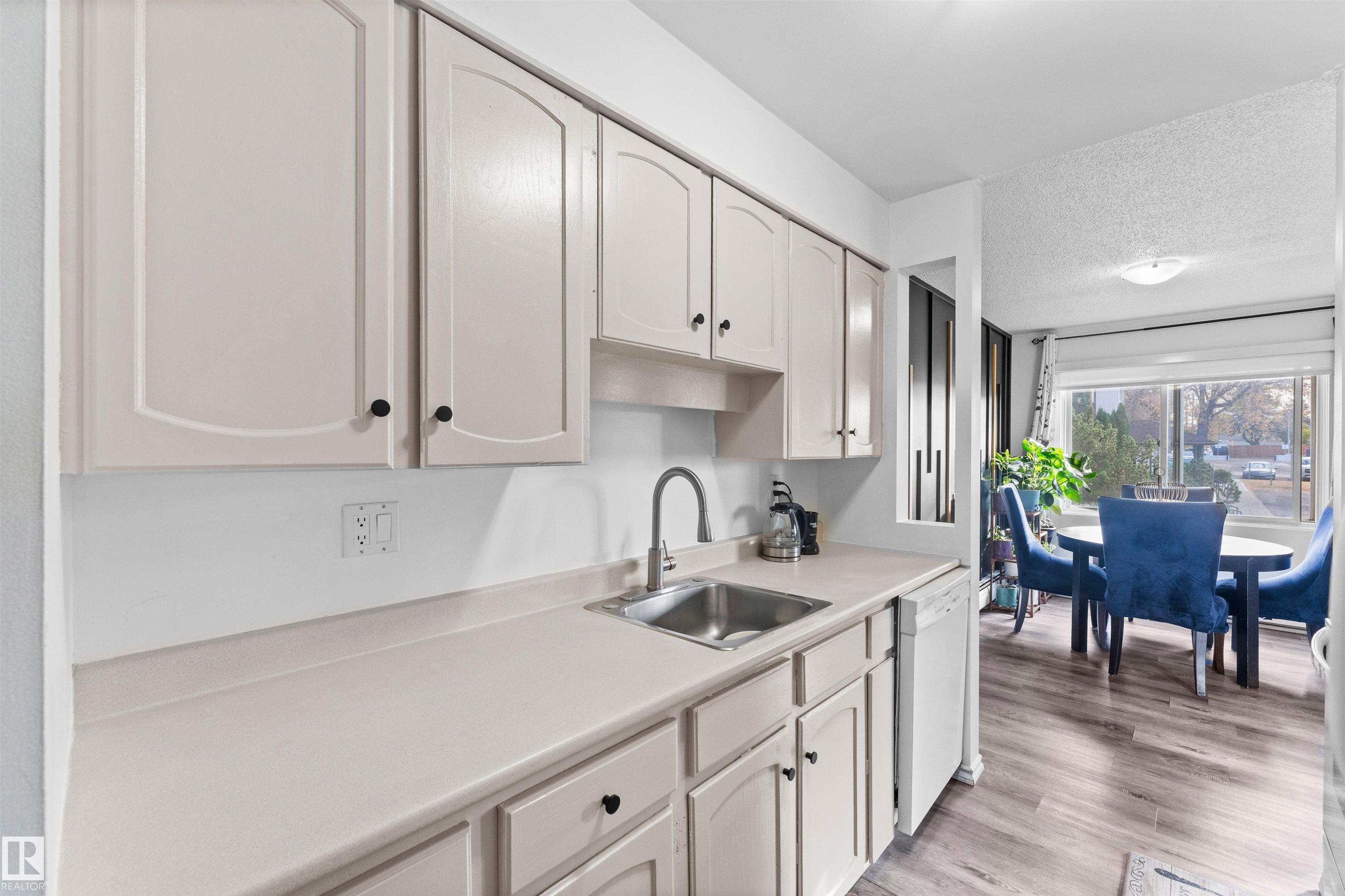 Photo 18 at 207 - 11430 40 Avenue NW, Royal Gardens, Edmonton