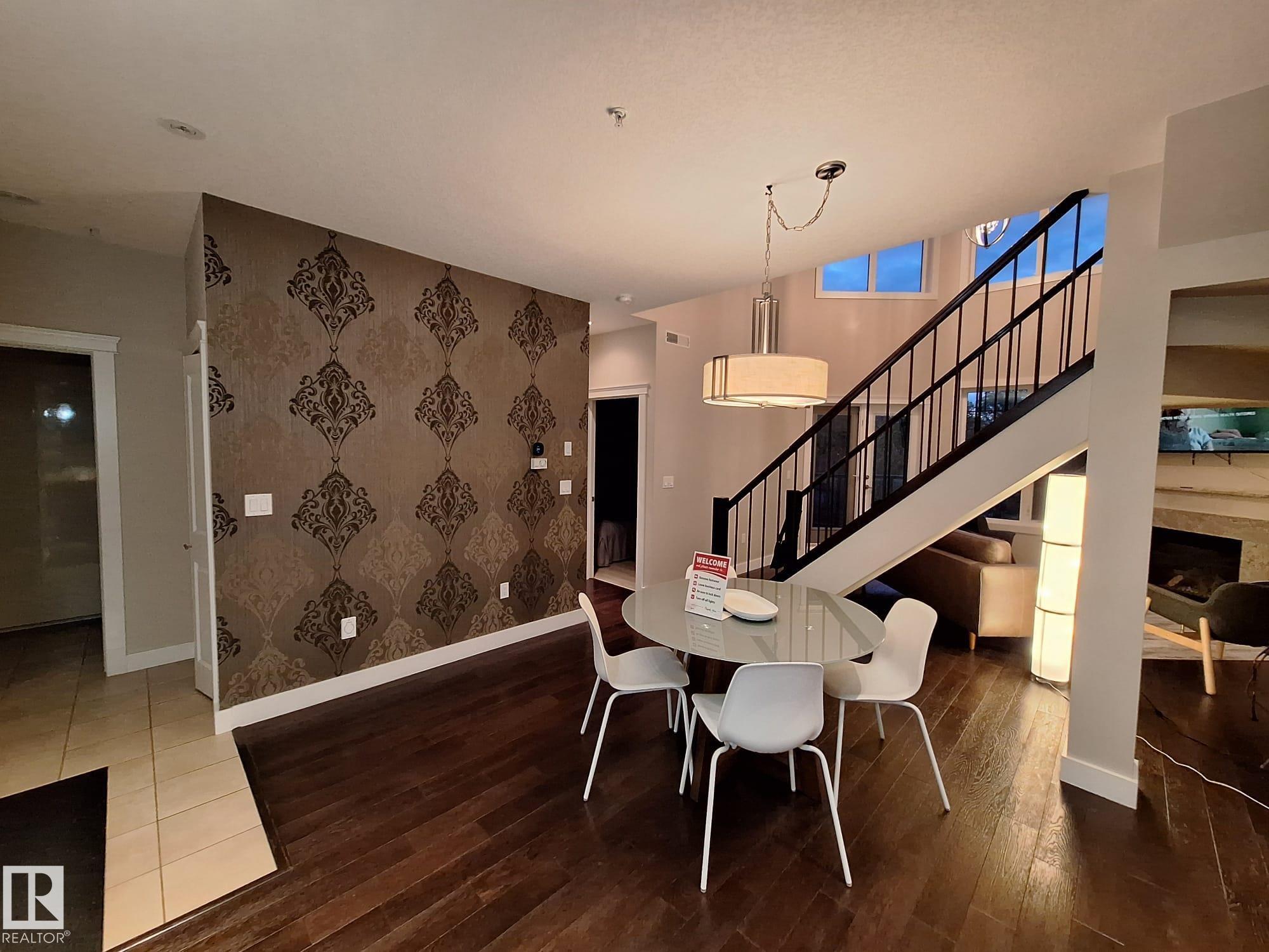 Photo 7 at 50 - 11518 76 Avenue NW, Belgravia, Edmonton