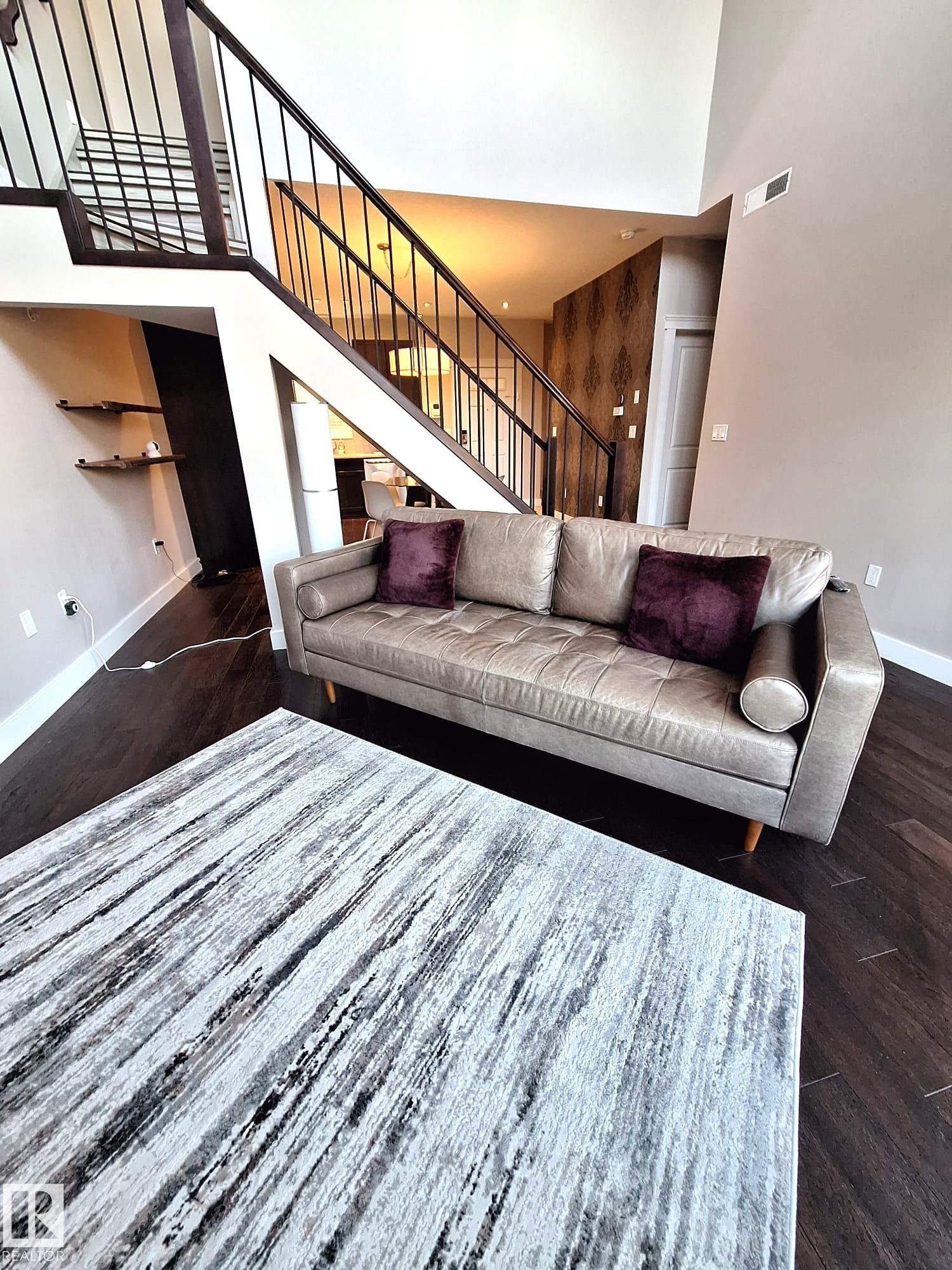 Photo 8 at 50 - 11518 76 Avenue NW, Belgravia, Edmonton