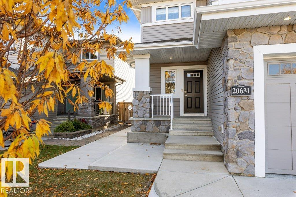 Photo 2 at 20631 130 Avenue NW, Trumpeter Area, Edmonton