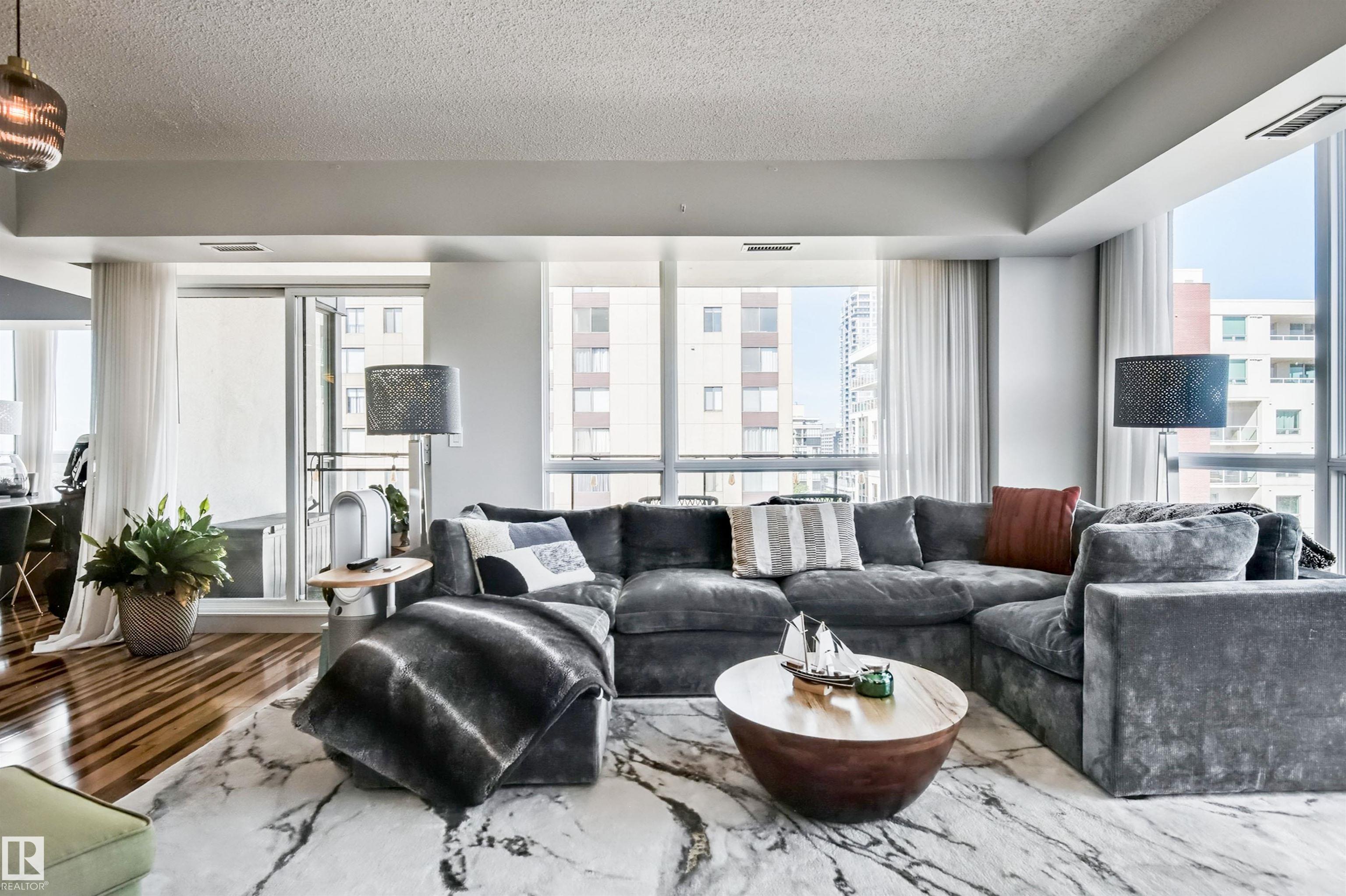 1003 - 10046 117 Street NW, Wîhkwêntôwin, Edmonton 