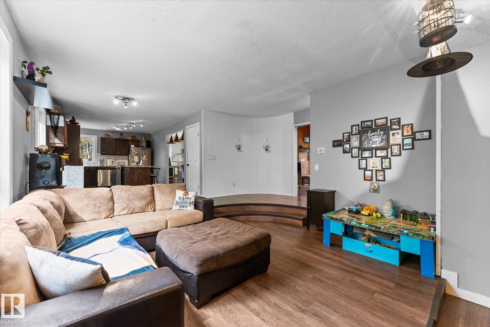 Photo 26 at 22 - 52420 Rge Road 13, Meadow Run Estates, Rural Parkland County