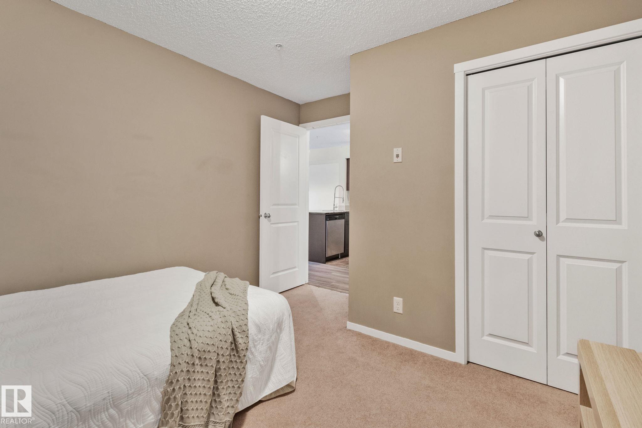 Photo 15 at 210 - 5804 Mullen Place NW, MacTaggart, Edmonton