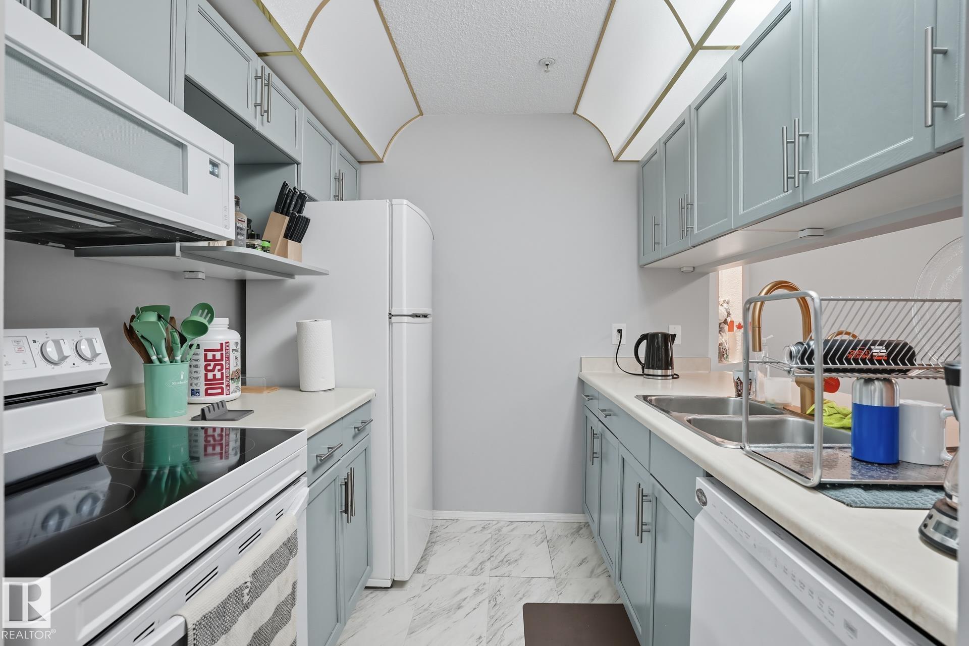 Photo 7 at 130 - 17447 98a Avenue NW, Terra Losa, Edmonton
