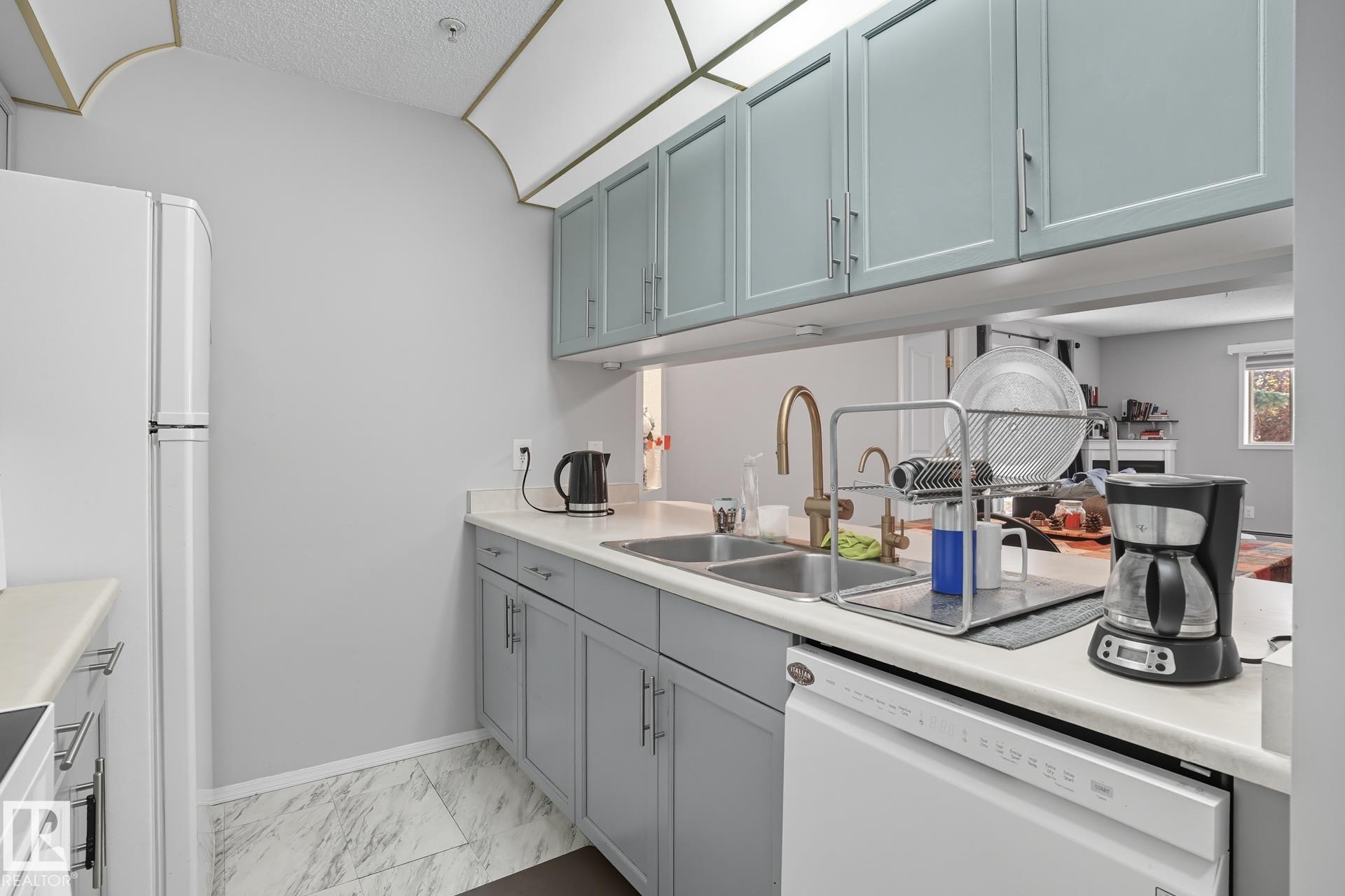 Photo 9 at 130 - 17447 98a Avenue NW, Terra Losa, Edmonton