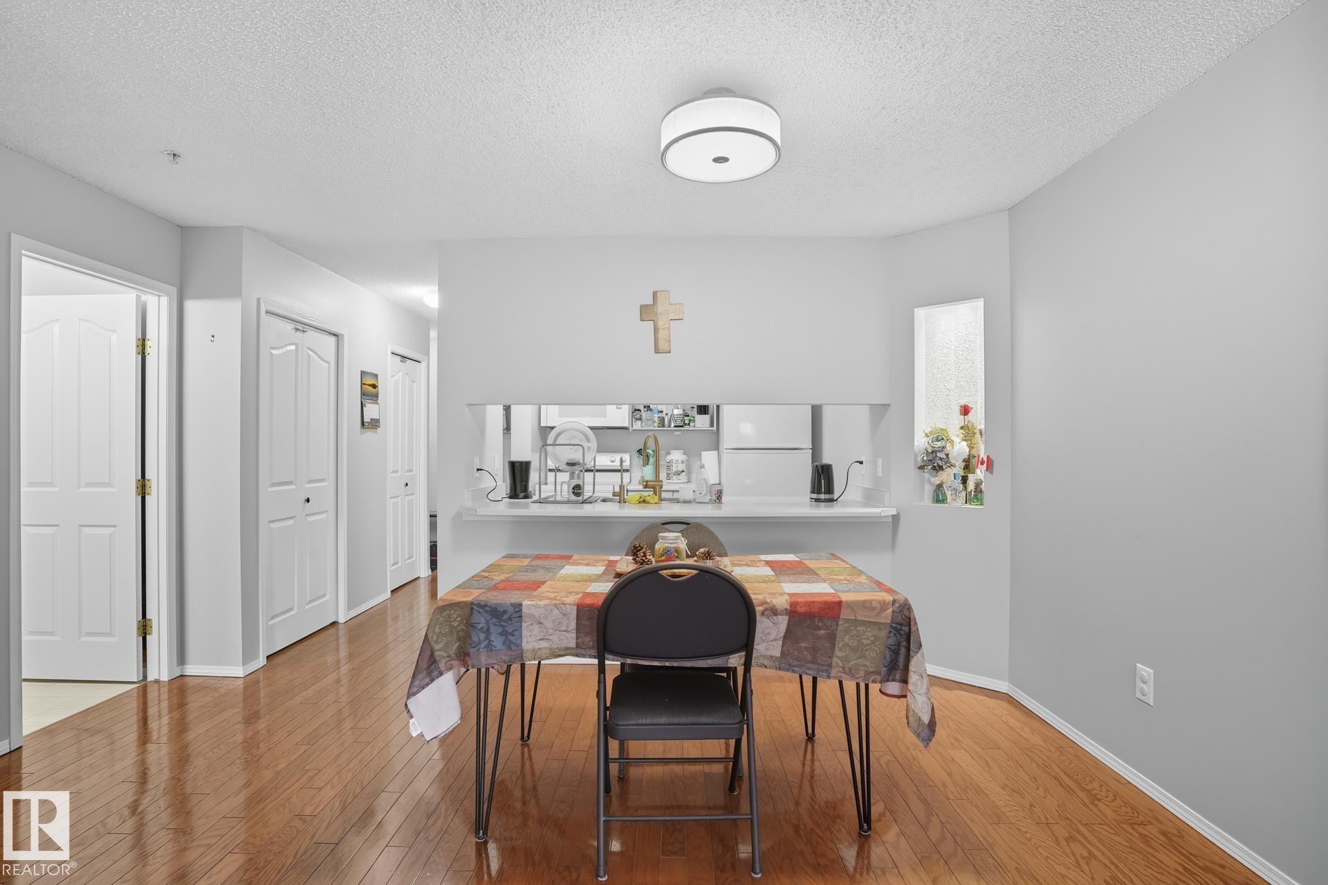 Photo 10 at 130 - 17447 98a Avenue NW, Terra Losa, Edmonton