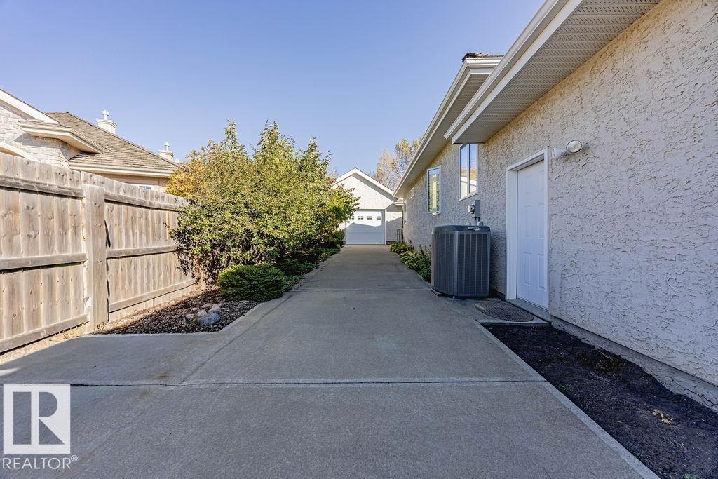 Photo 13 at 617 Fountain Creek Circle, Fountain Creek Estates, Rural Strathcona County