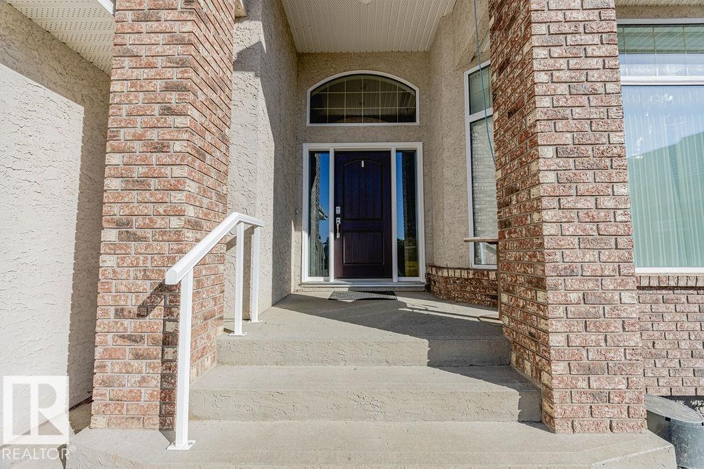 Photo 8 at 617 Fountain Creek Circle, Fountain Creek Estates, Rural Strathcona County