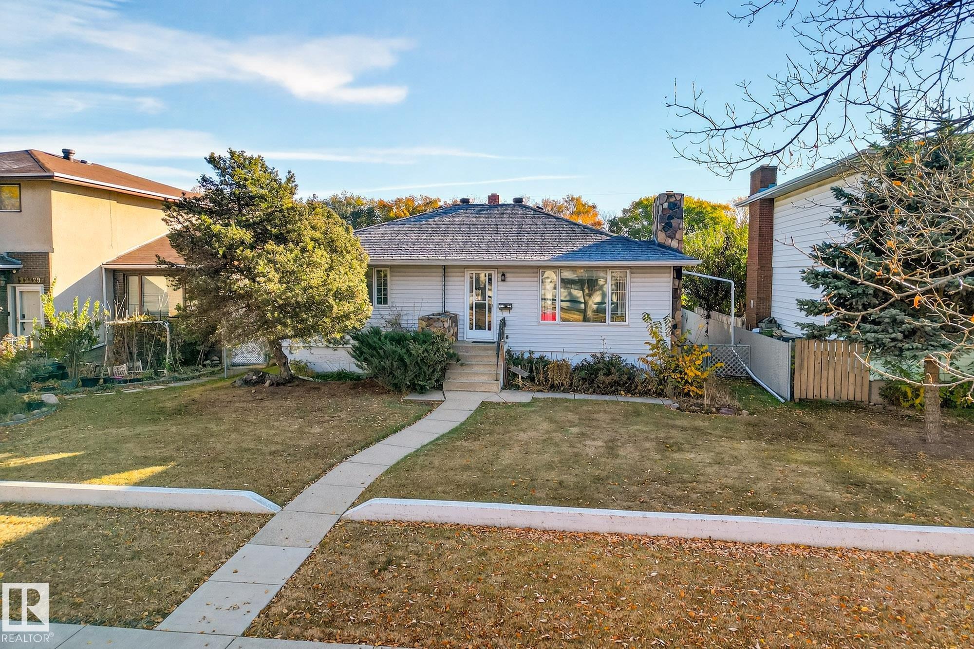 12119 102 Street NW, Westwood, Edmonton 