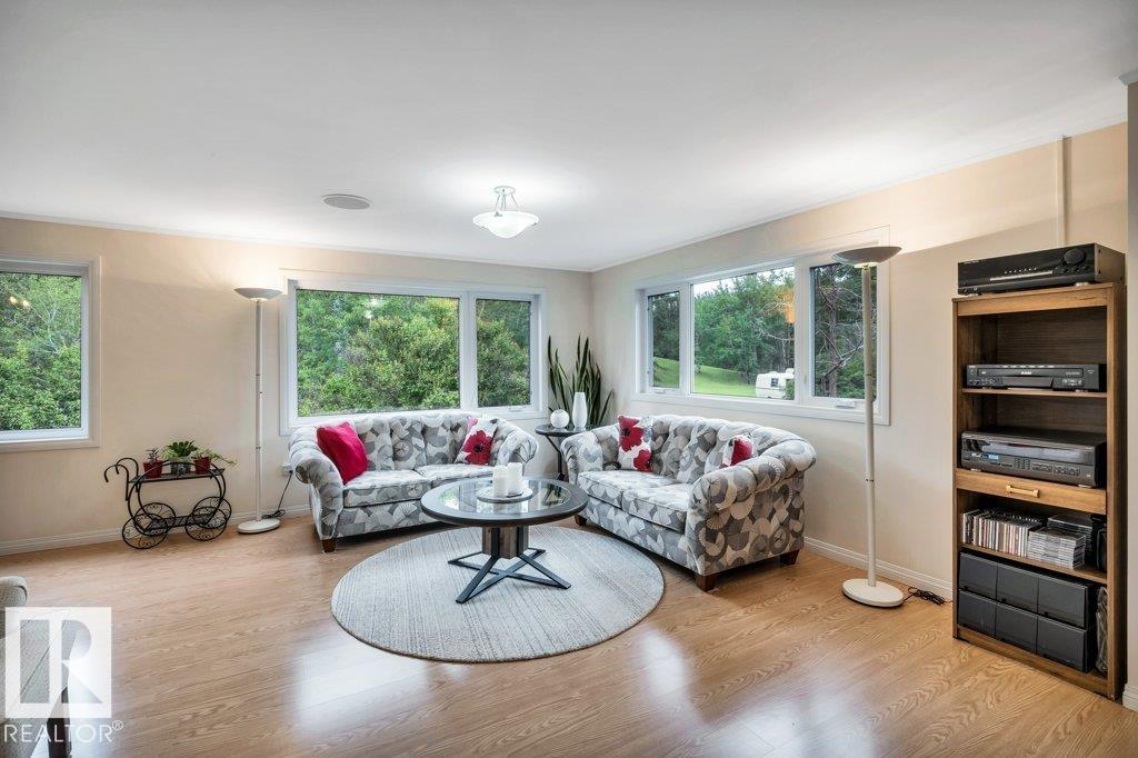 Photo 15 at 24-51213 Rge Rd 261, Silver Bell Heights, Rural Parkland County