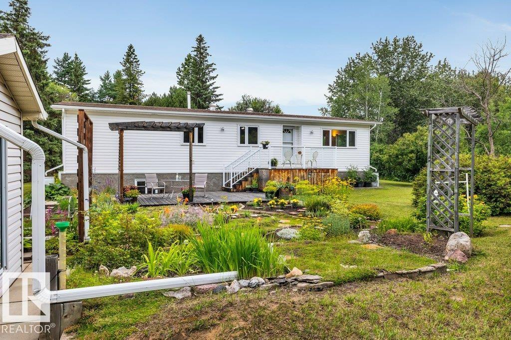 Photo 6 at 24-51213 Rge Rd 261, Silver Bell Heights, Rural Parkland County