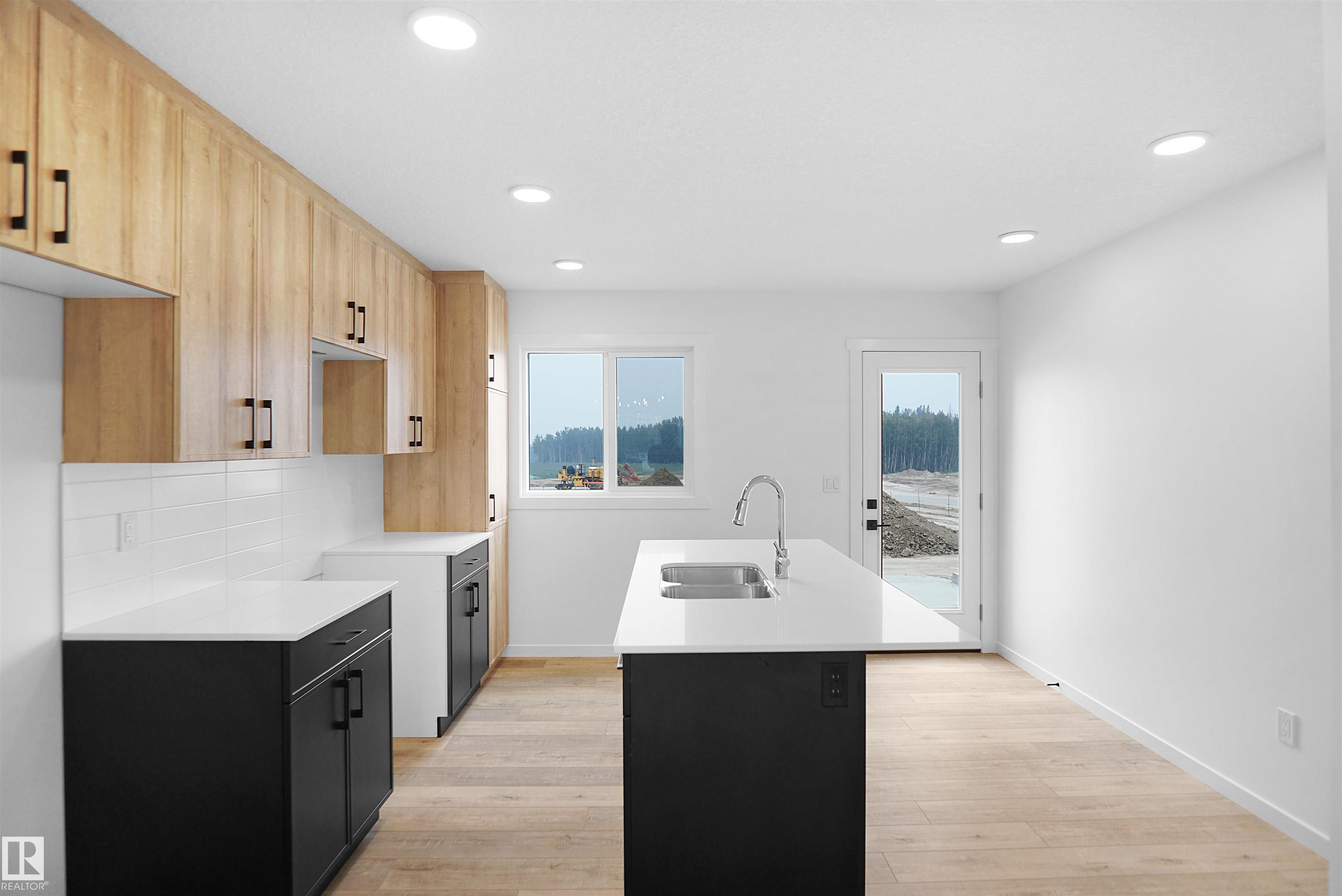 Picture for 4296 KINGLET DR NW