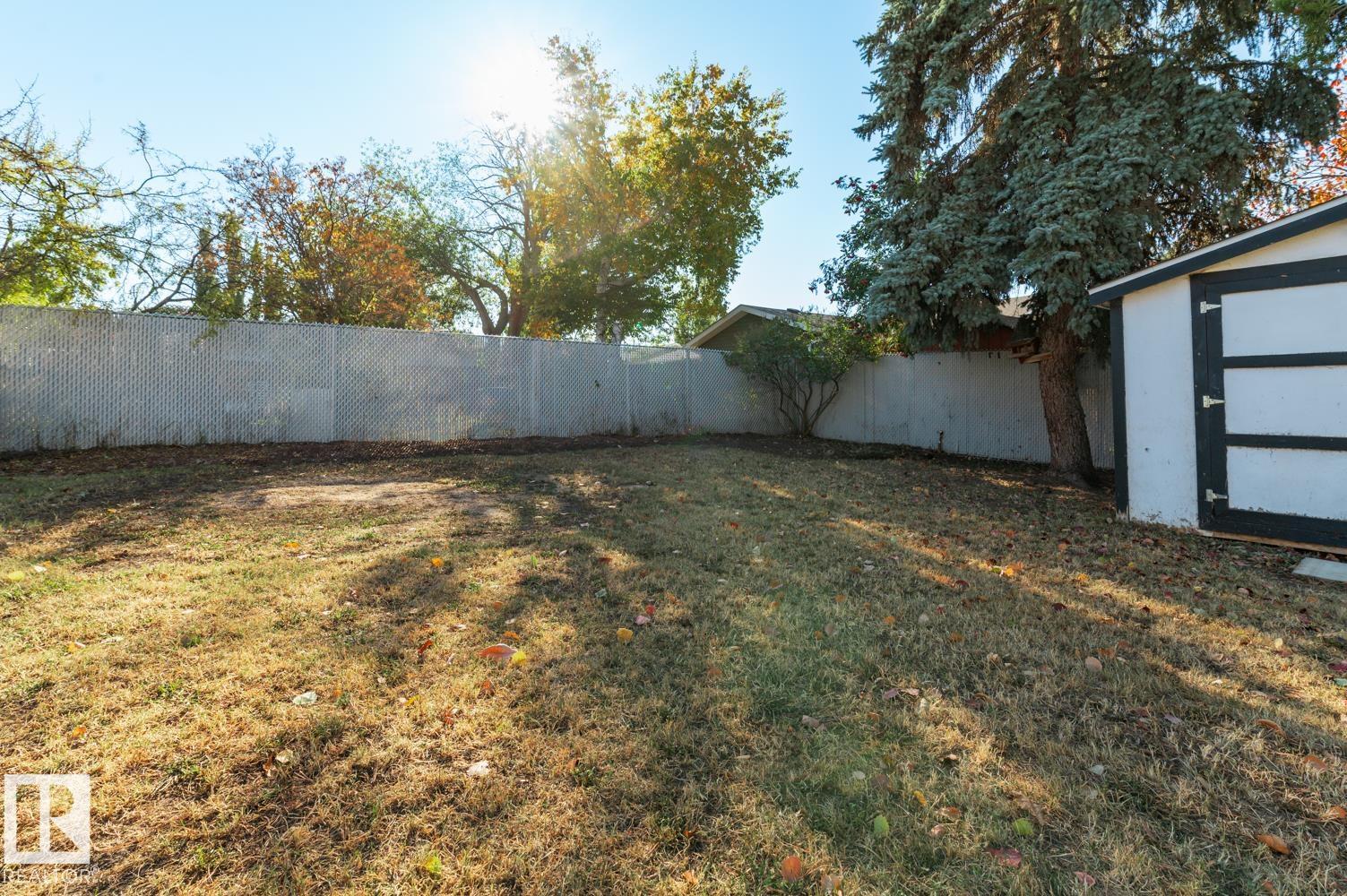 Photo 33 at 26 West Terrace Place, West Grove, Spruce Grove