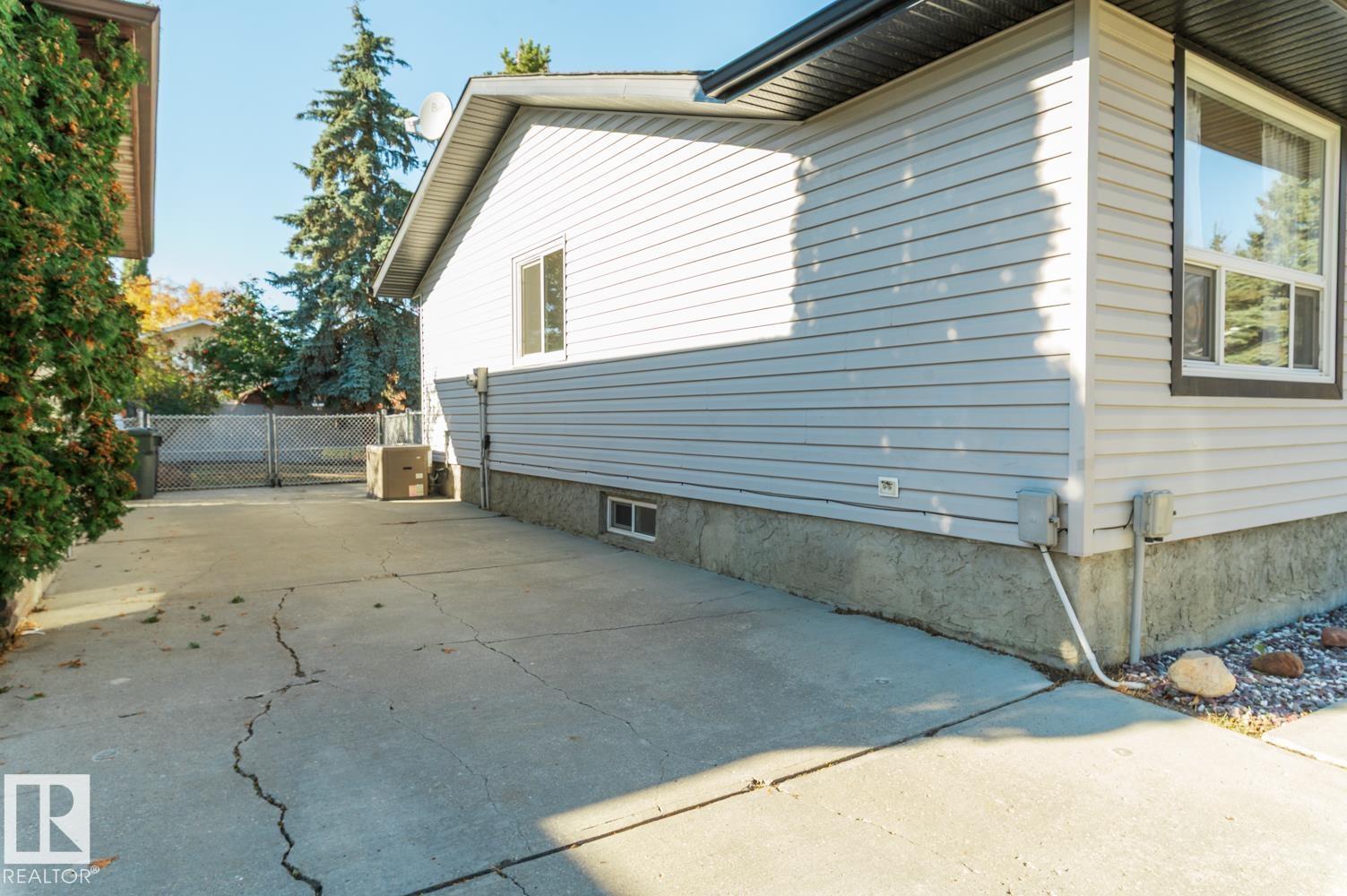 Photo 35 at 26 West Terrace Place, West Grove, Spruce Grove