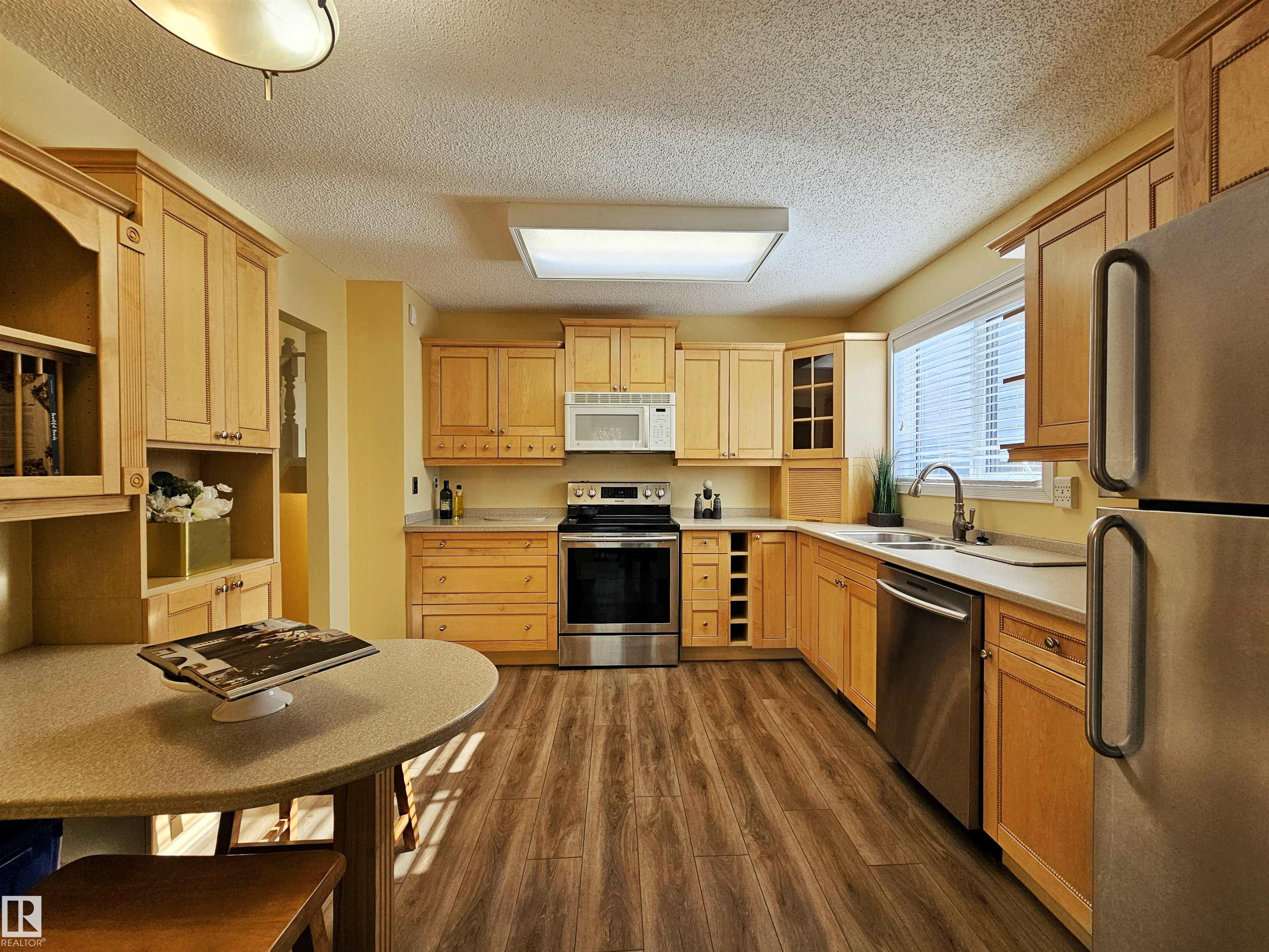 Photo 14 at 8223 189a Street NW, Aldergrove, Edmonton