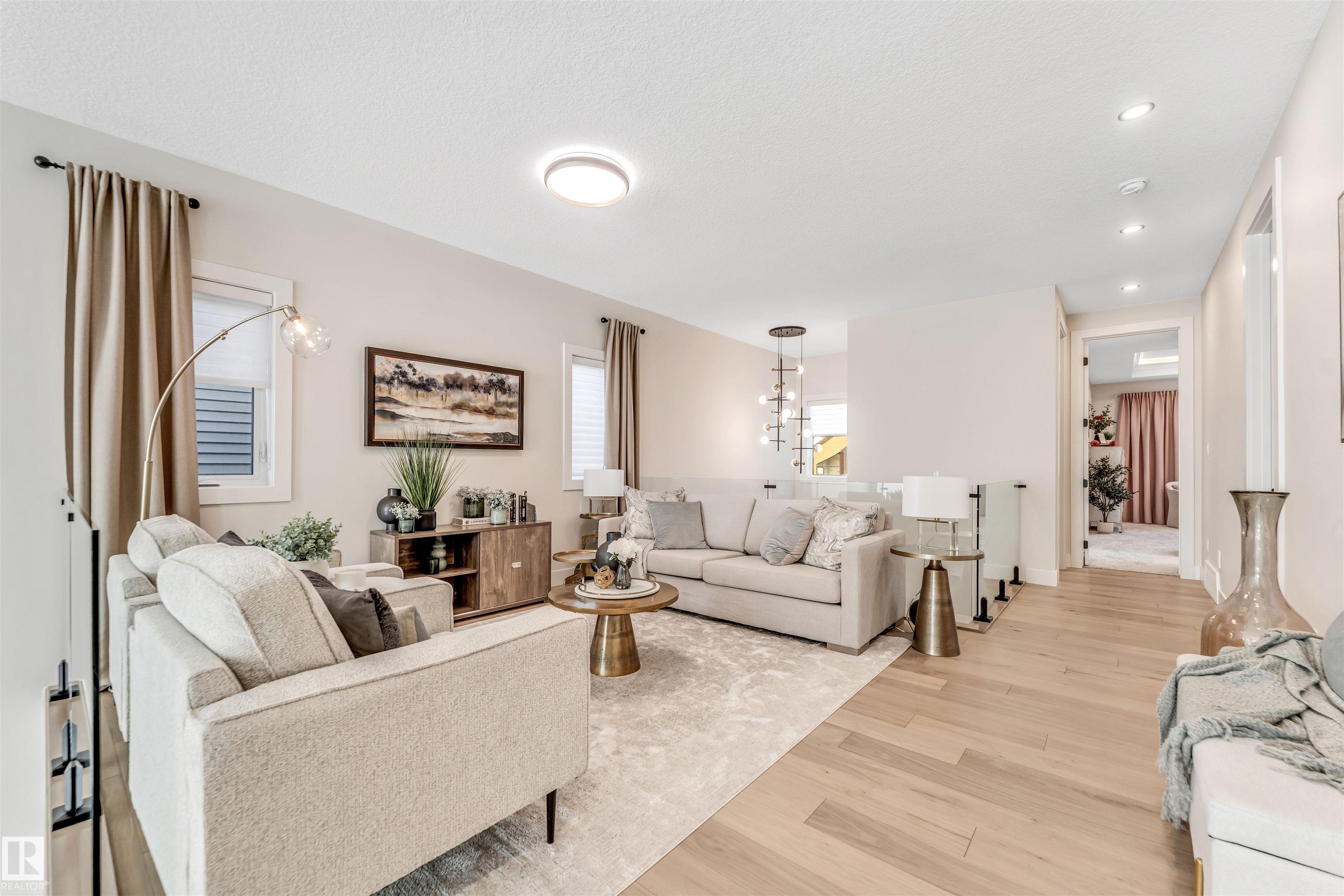 Photo 44 at 7663 Kimiwan Crescent SW, Keswick, Edmonton