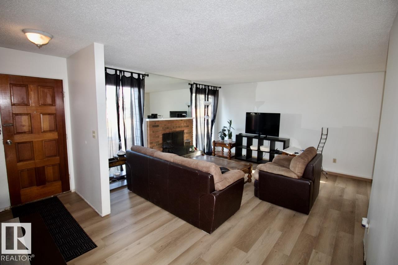 Picture for 8315 138 AV NW