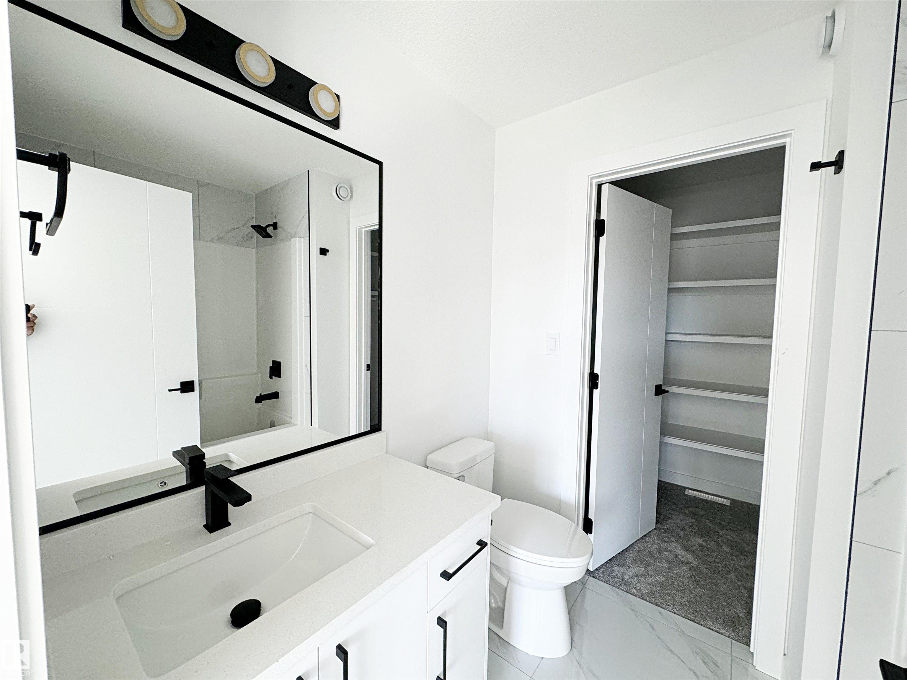 Photo 30 at 1314 35 Street NW, Crawford Plains, Edmonton
