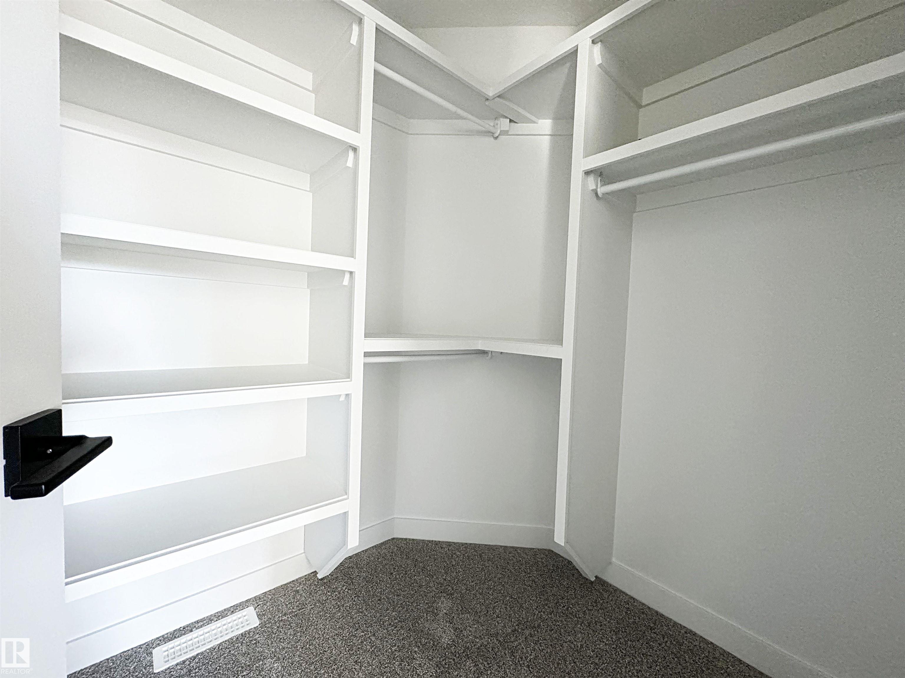 Photo 32 at 1314 35 Street NW, Crawford Plains, Edmonton