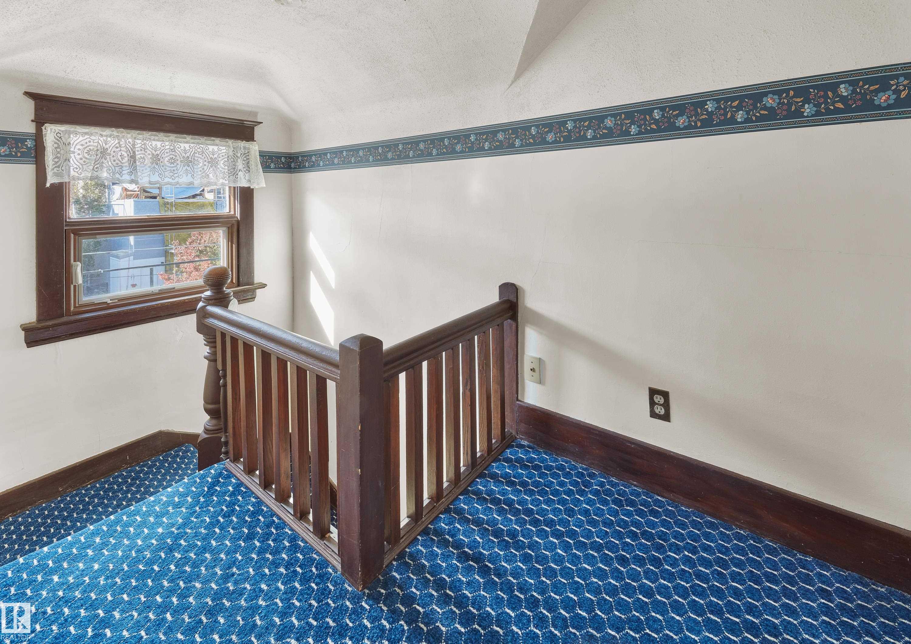 Photo 19 at 12614 106 Avenue NW, Westmount, Edmonton