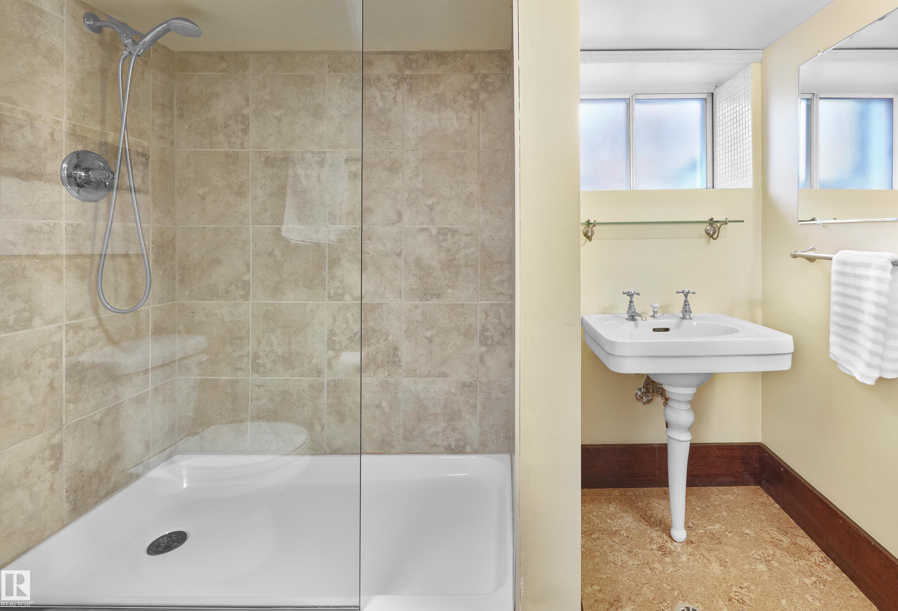 Photo 32 at 12614 106 Avenue NW, Westmount, Edmonton