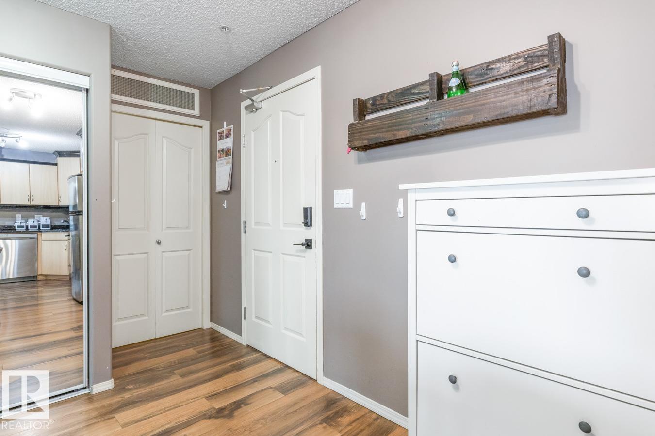 Photo 2 at 226 - 279 Suder Greens Drive NW, Breckenridge Greens, Edmonton