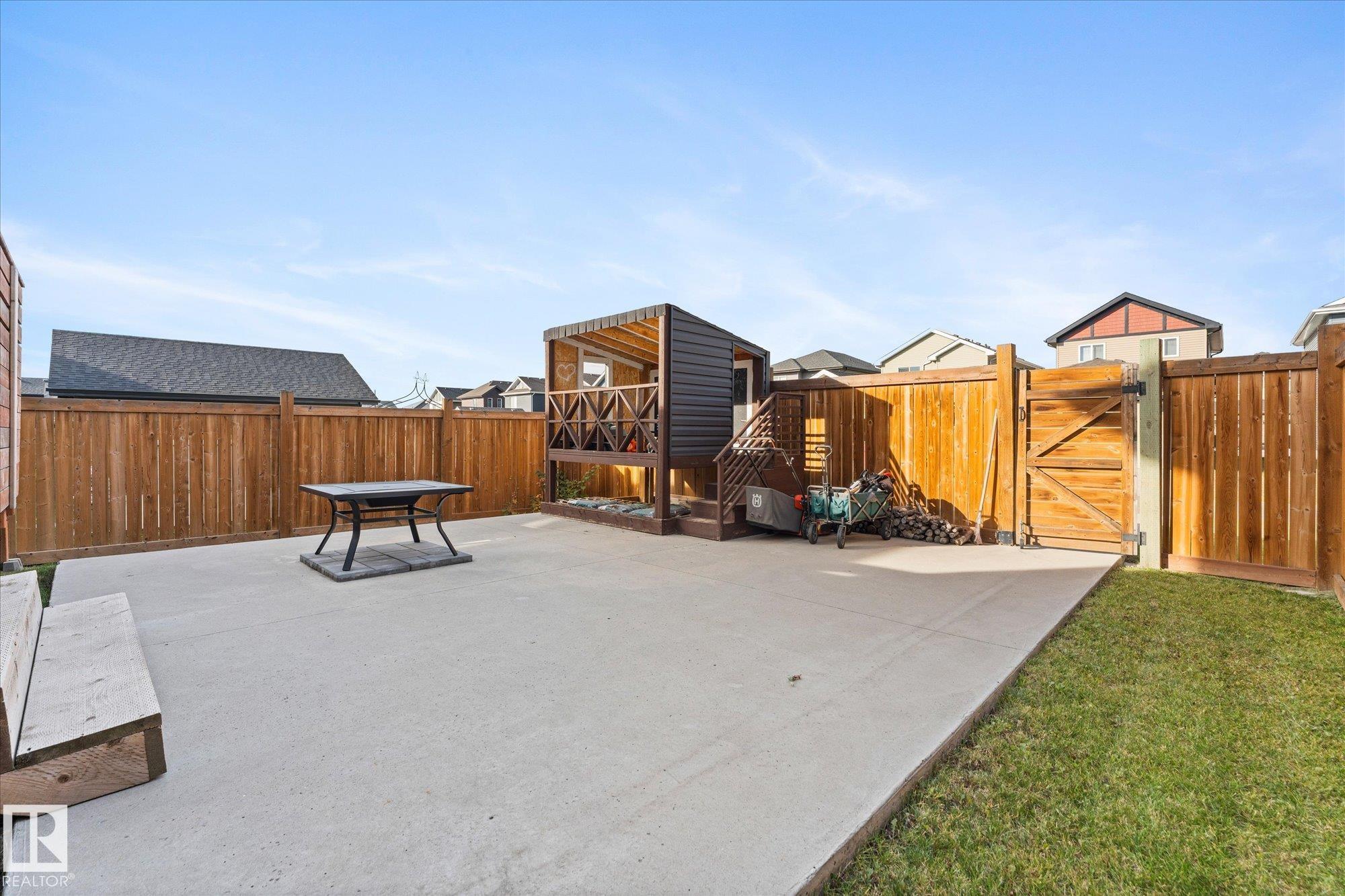 Photo 37 at 3510 48 Avenue, Forest Heights, Beaumont