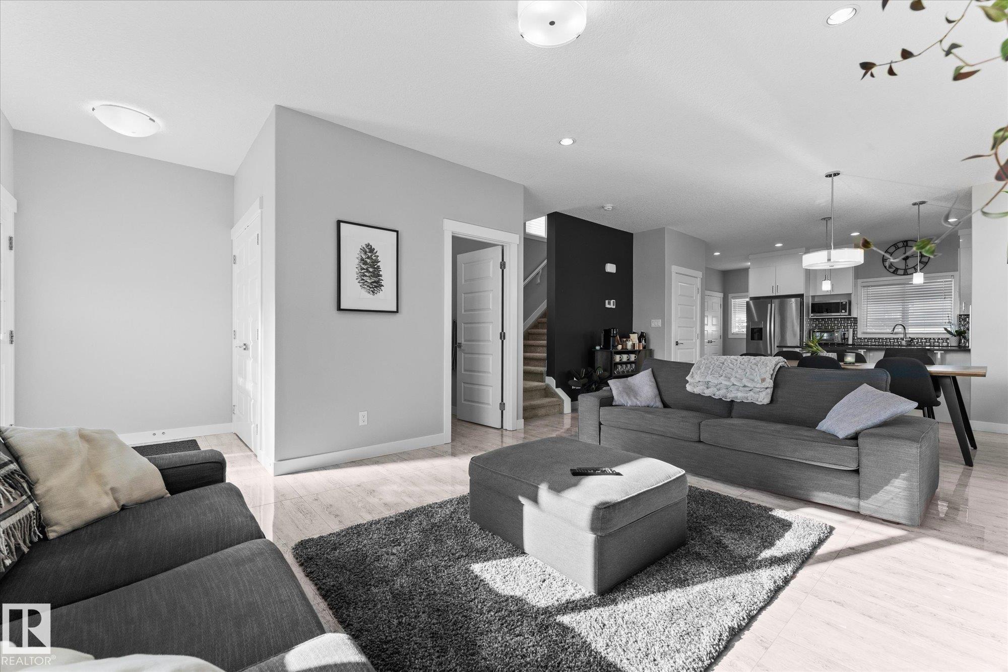 Photo 7 at 3510 48 Avenue, Forest Heights, Beaumont