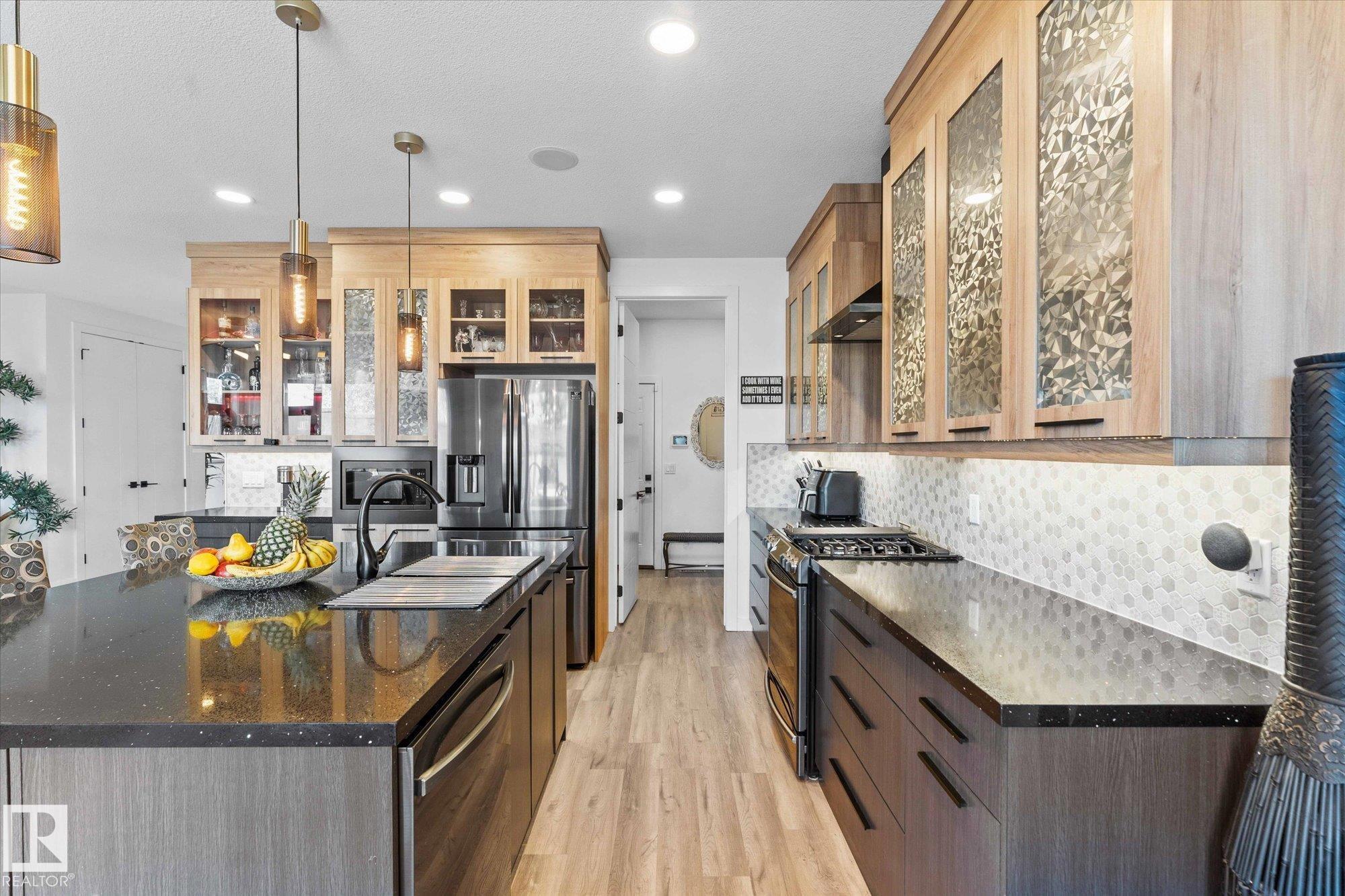 Photo 4 at 9 Brunswyck Crescent, Fenwyck, Spruce Grove