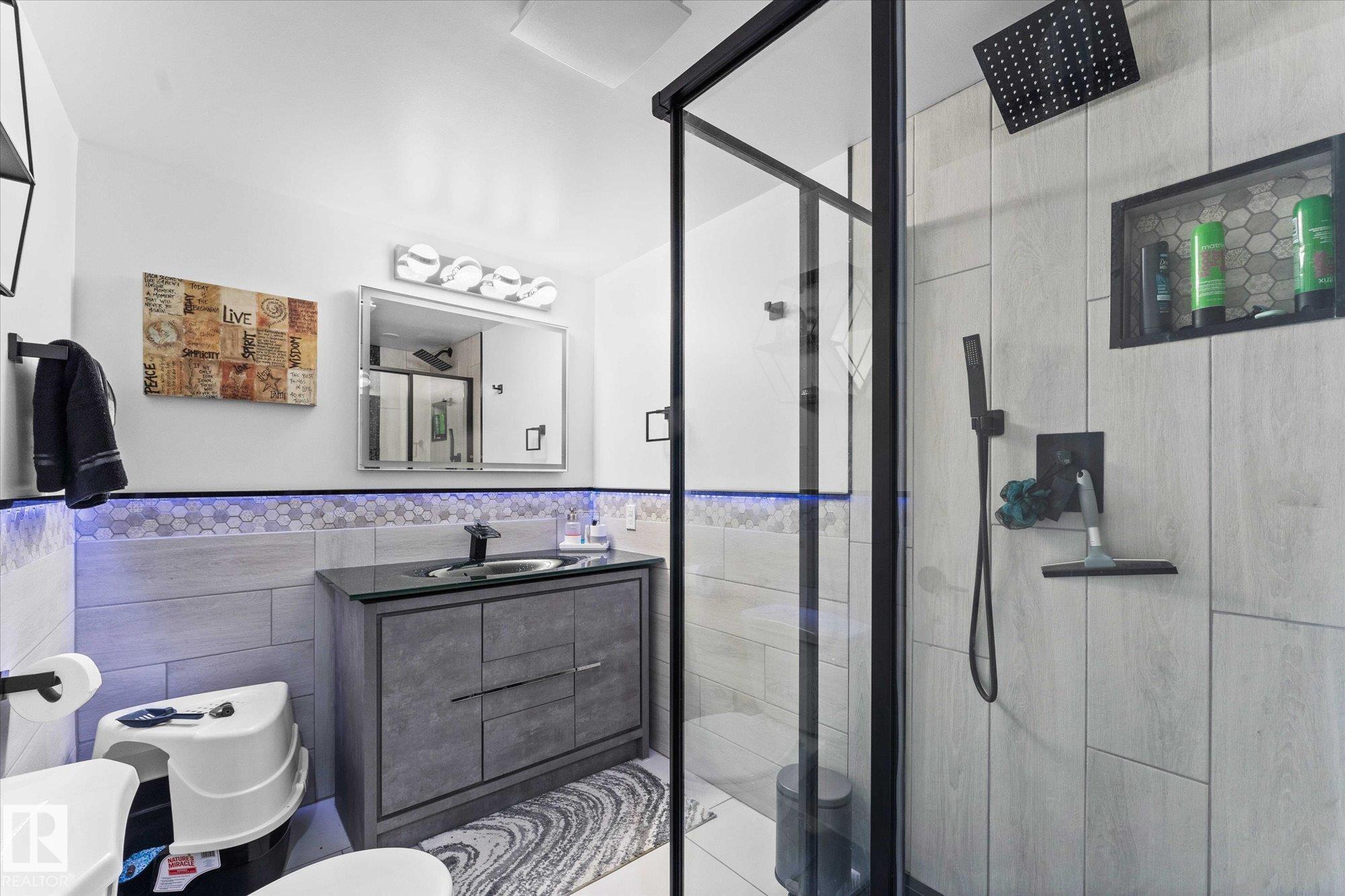 Photo 38 at 9 Brunswyck Crescent, Fenwyck, Spruce Grove