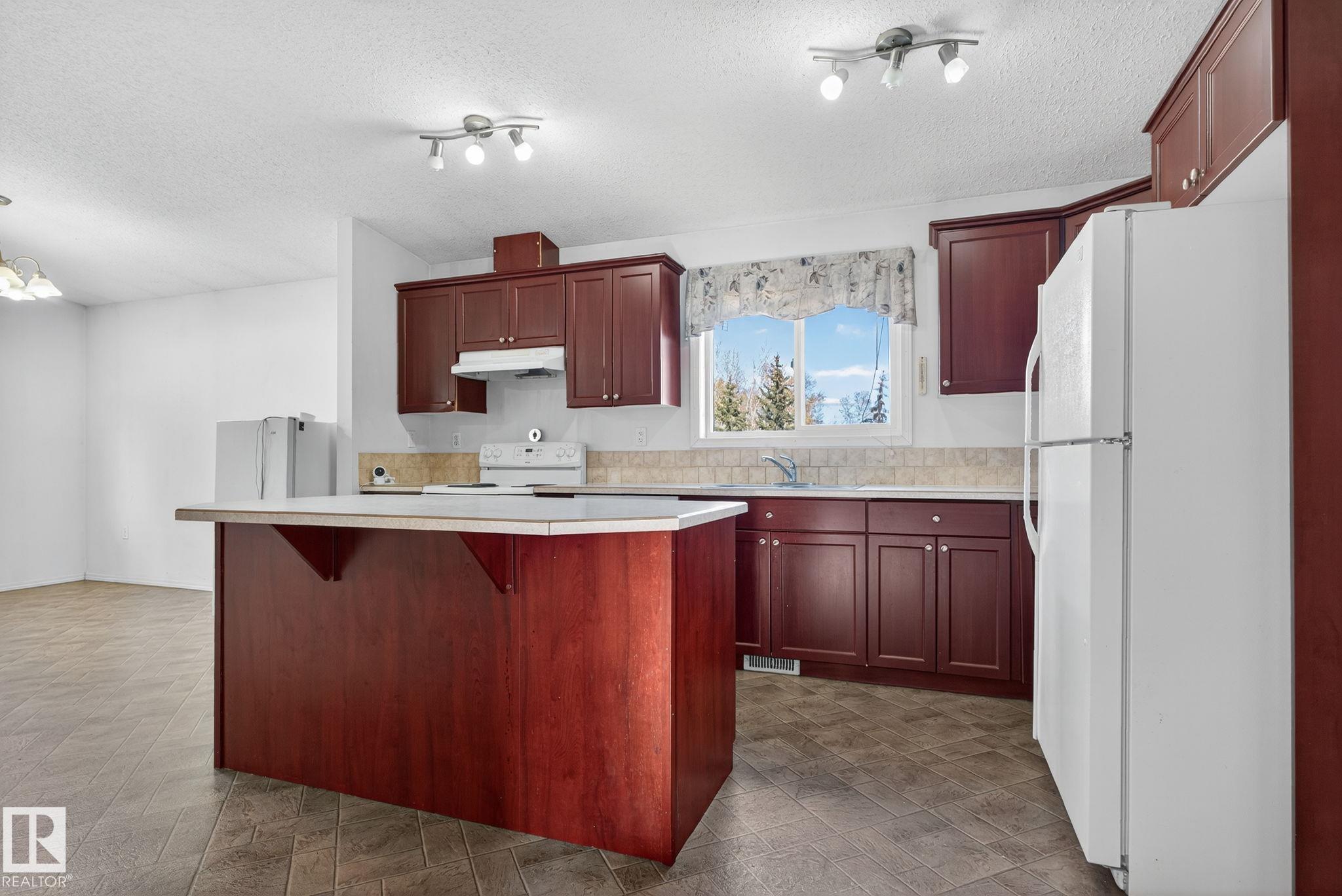 Photo 21 at 22311 119 Avenue NW, Kinglet Gardens, Edmonton