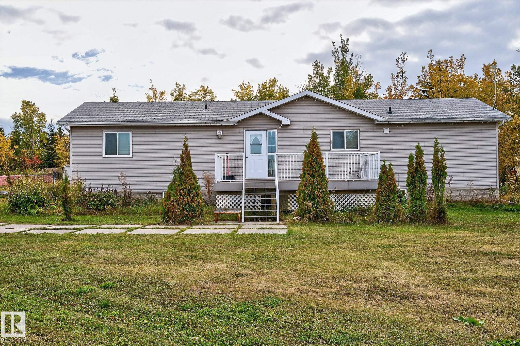 Photo 9 at 22311 119 Avenue NW, Kinglet Gardens, Edmonton