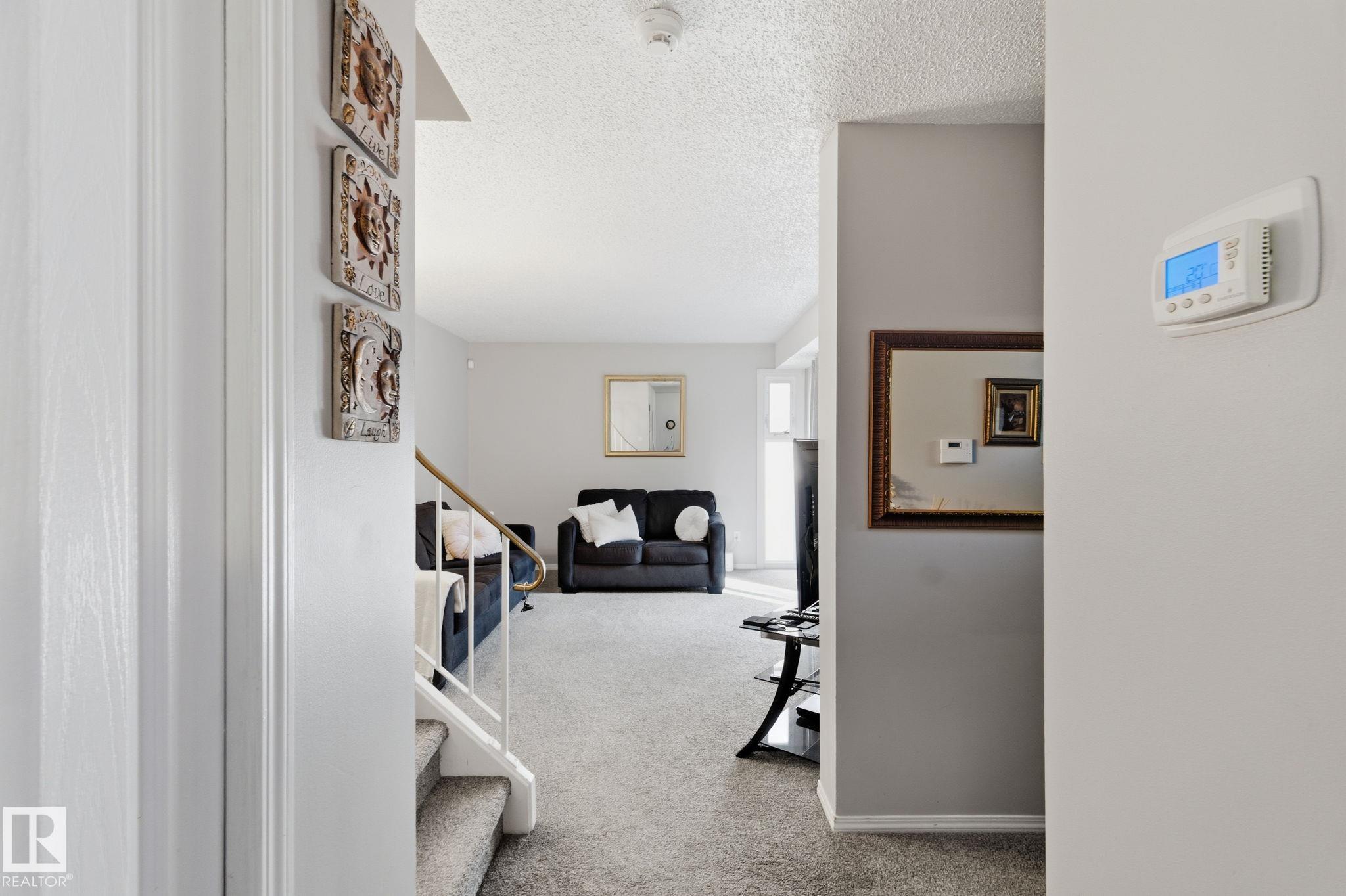 Photo 13 at 7231 180 Street NW, Lymburn, Edmonton