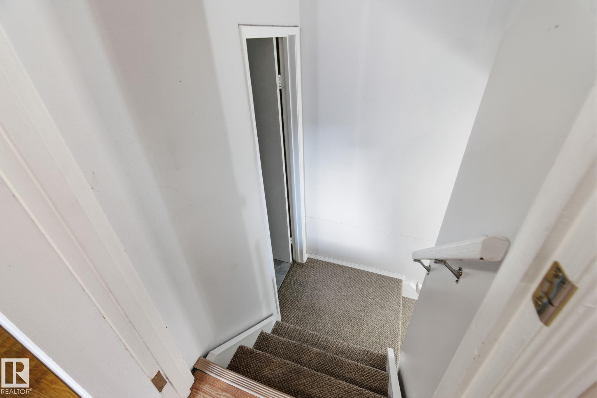 Photo 34 at 7231 180 Street NW, Lymburn, Edmonton
