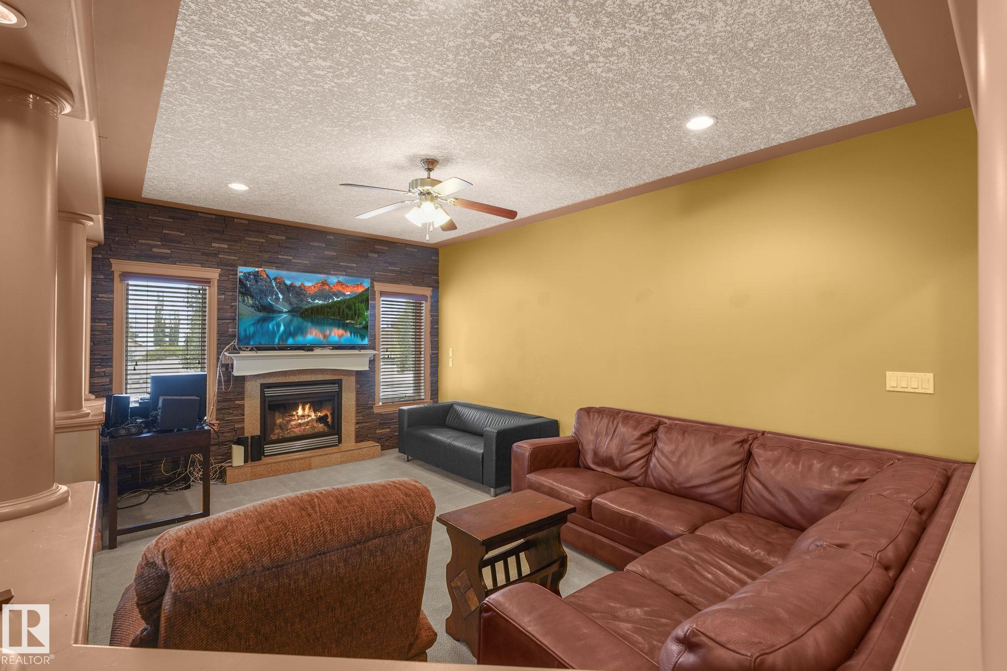 Photo 9 at 1843 45 Street NW, Pollard Meadows, Edmonton