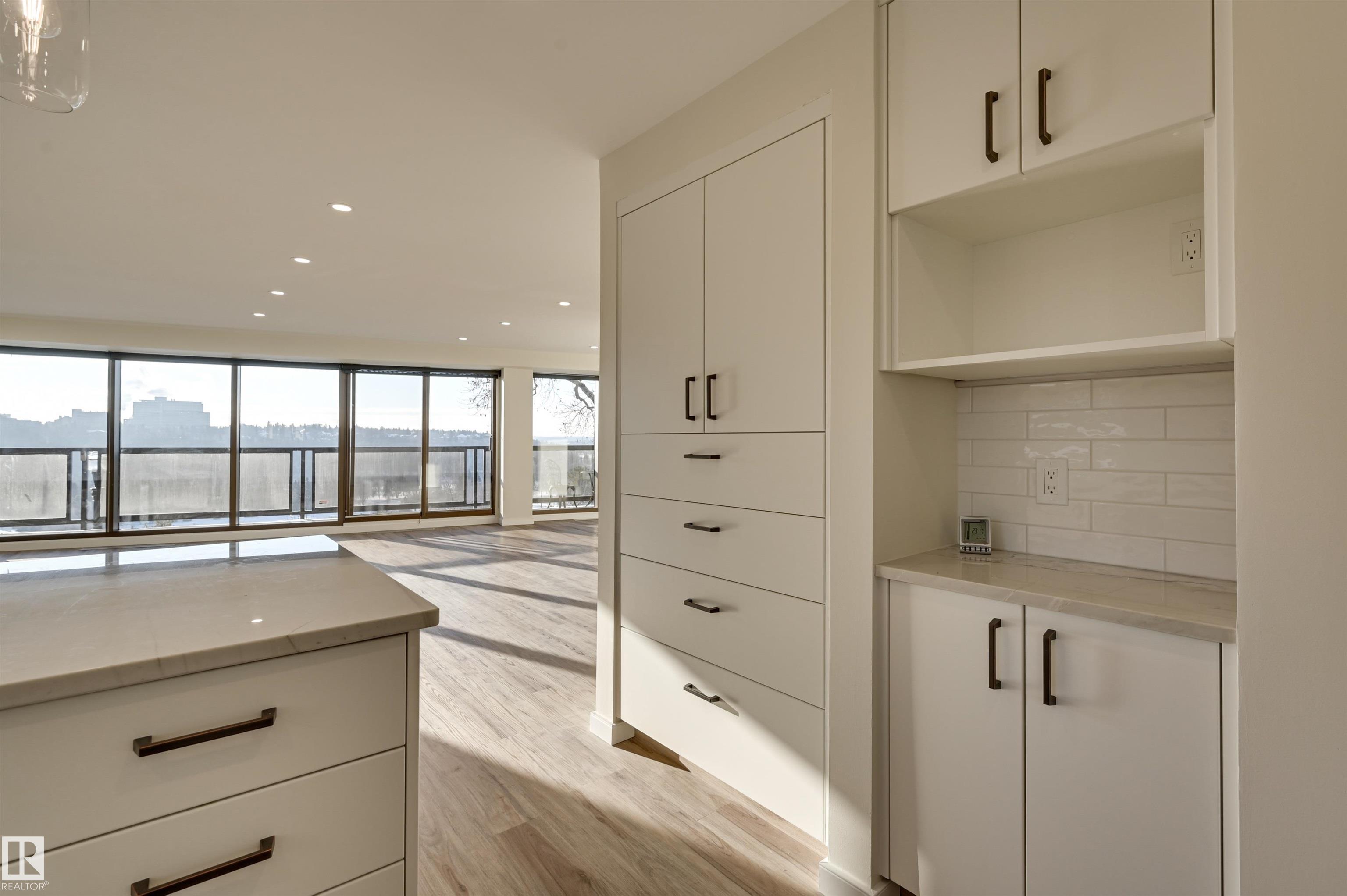 Photo 21 at 11960 100 Avenue NW, Wîhkwêntôwin, Edmonton