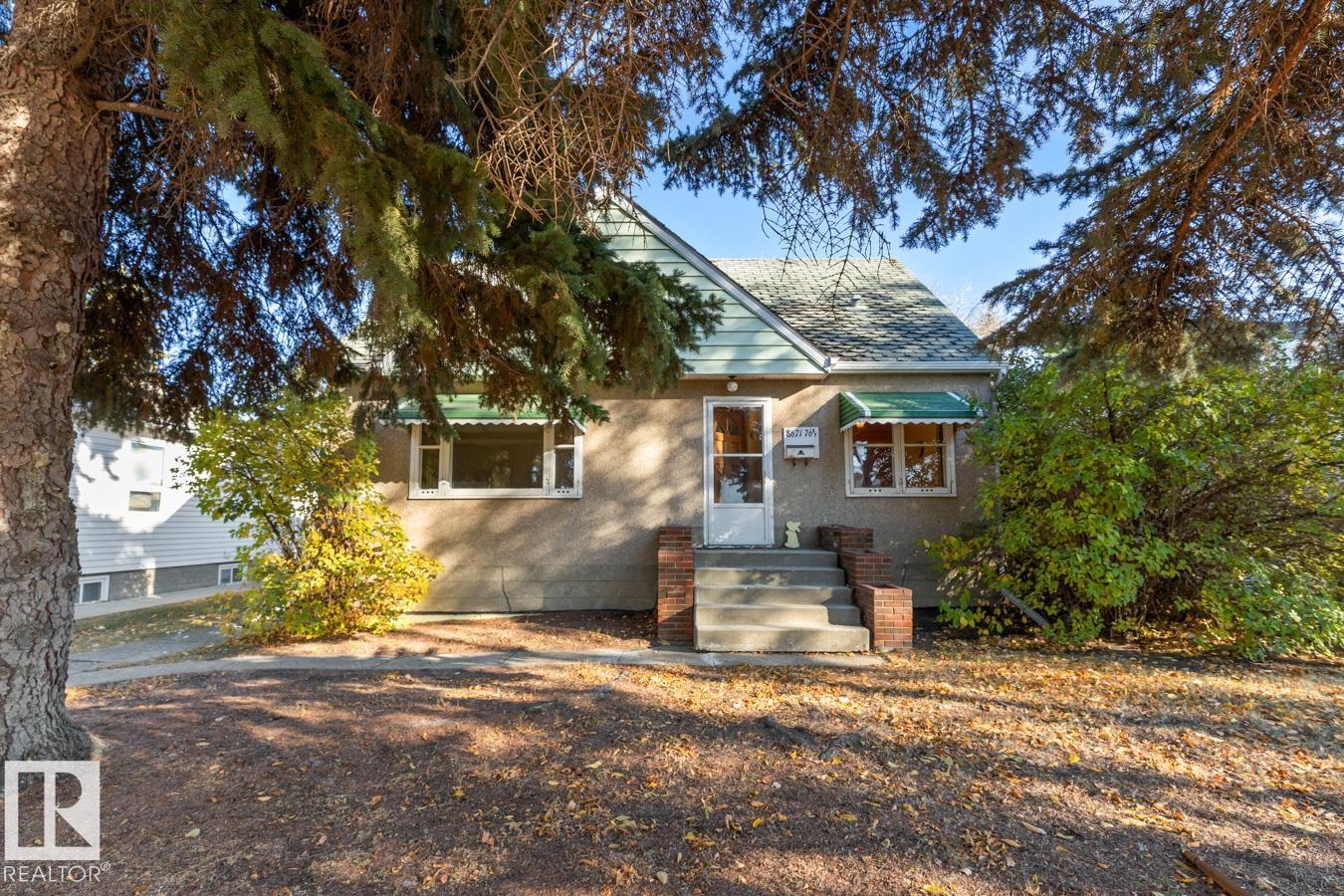 8671 76 Street NW, Idylwylde, Edmonton 