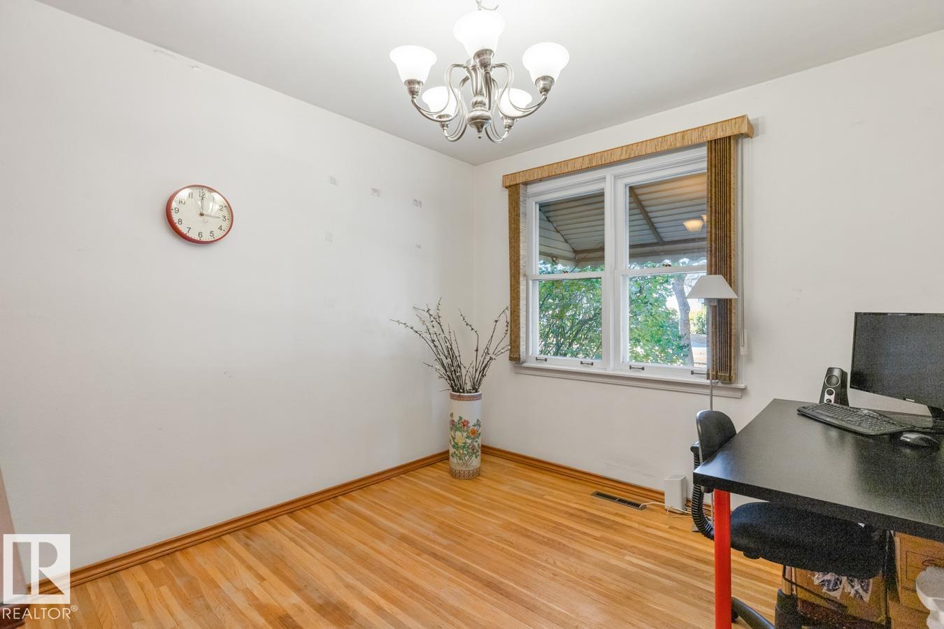 Photo 14 at 8671 76 Street NW, Idylwylde, Edmonton
