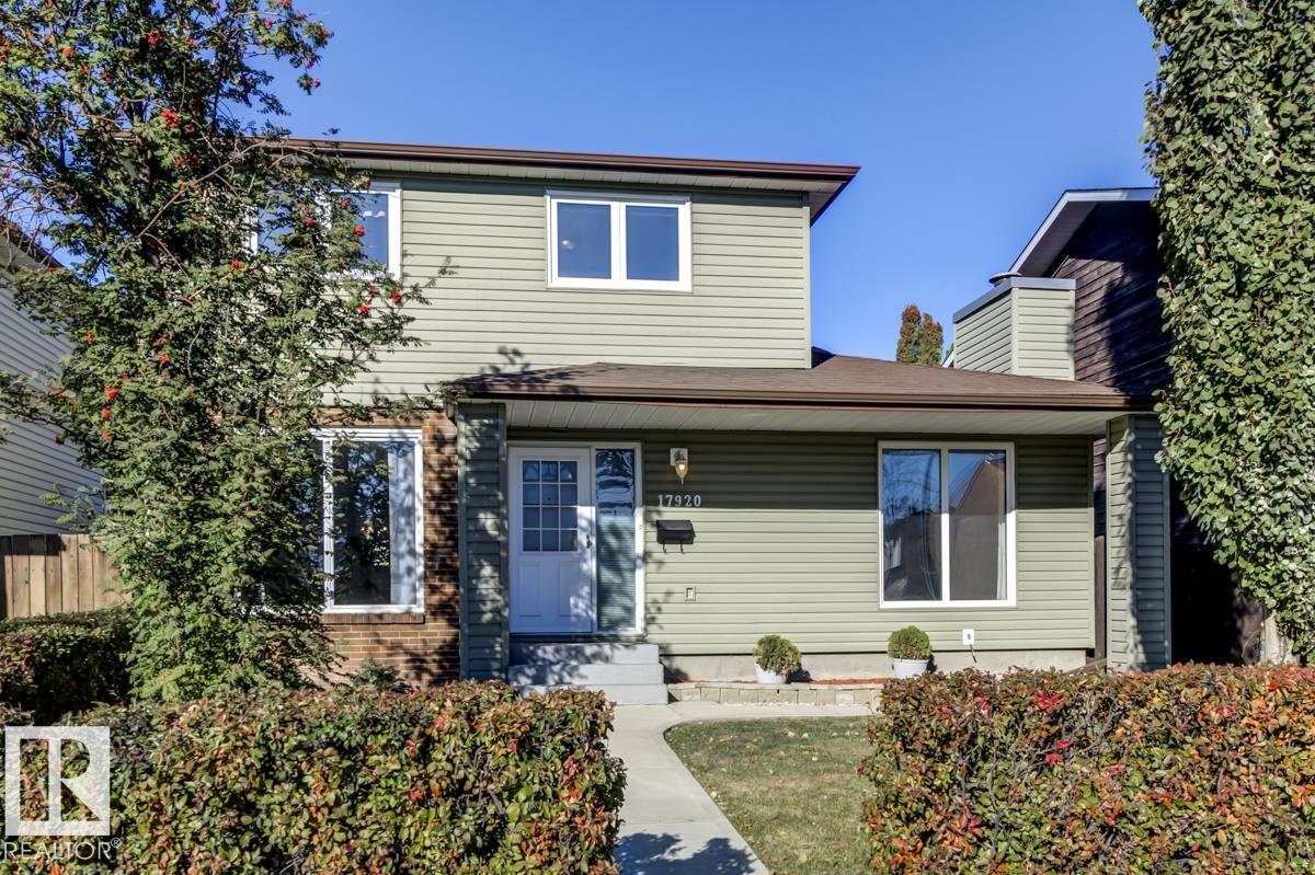 Photo 2 at 17920 76 Avenue NW, Lymburn, Edmonton
