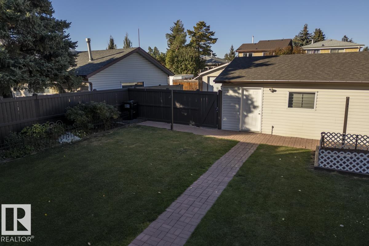 Photo 48 at 17920 76 Avenue NW, Lymburn, Edmonton