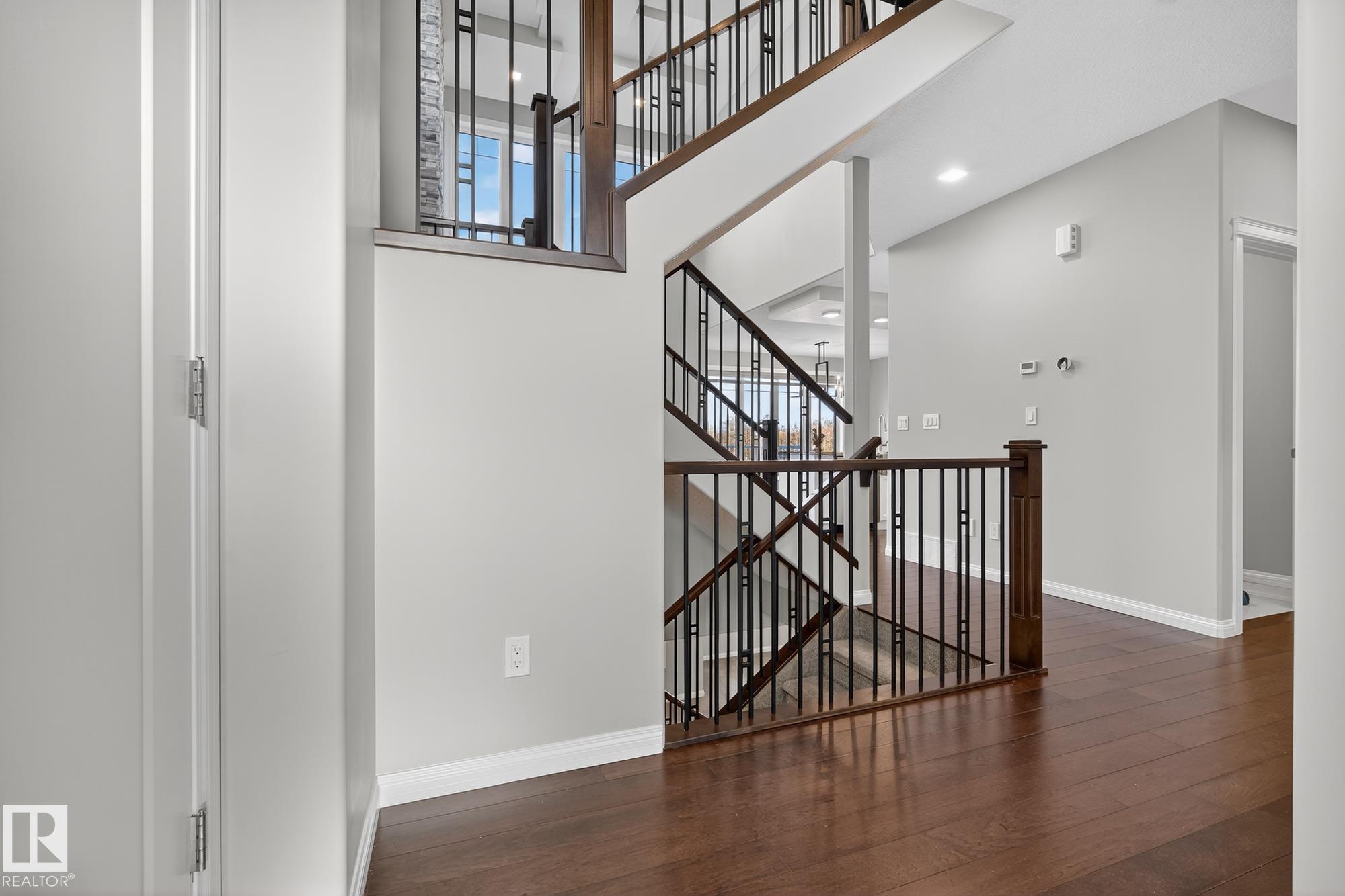 Photo 8 at 3419 Chickadee Drive NW, Starling, Edmonton