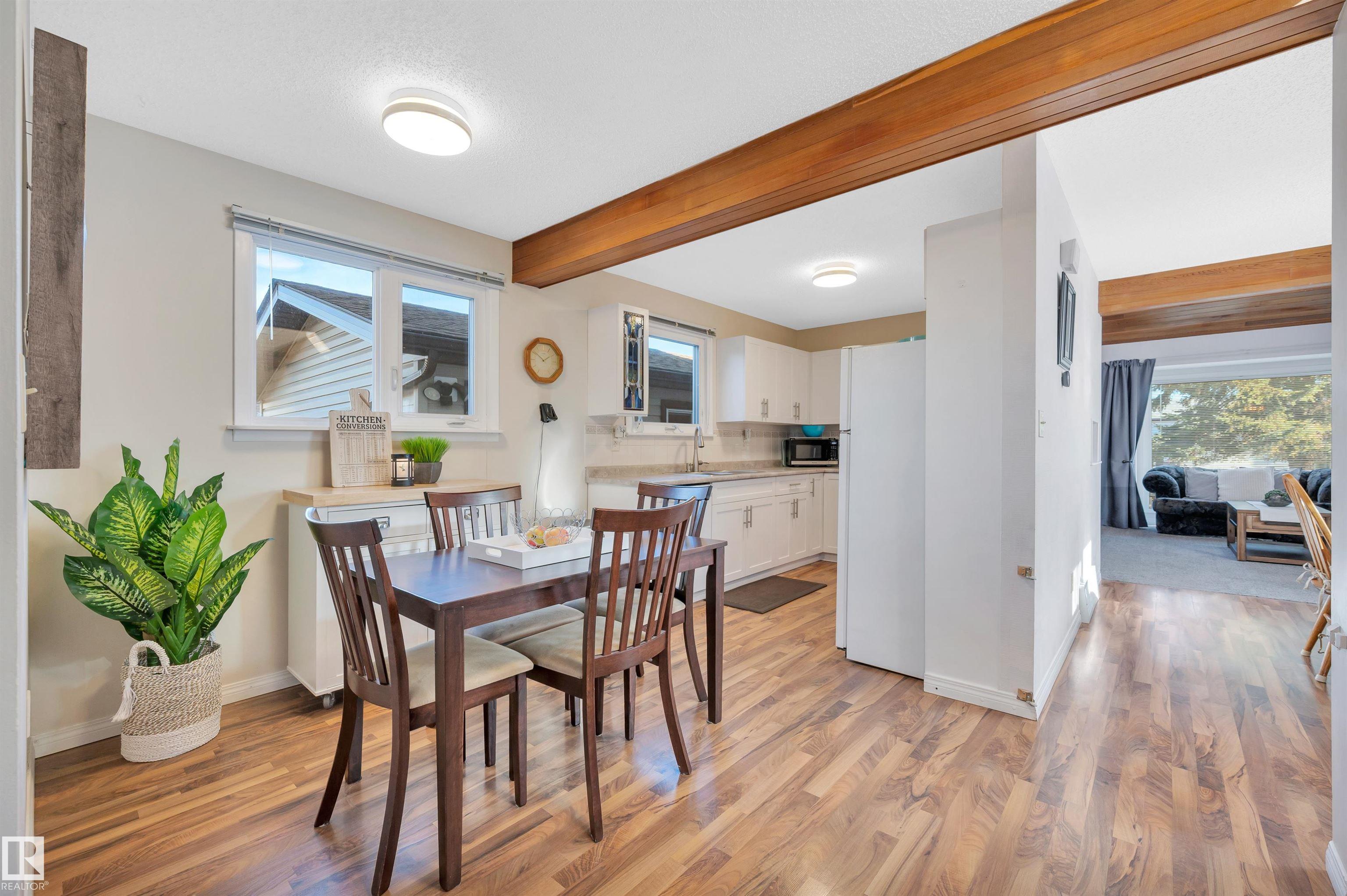 Photo 14 at 1412 35 Street NW, Crawford Plains, Edmonton